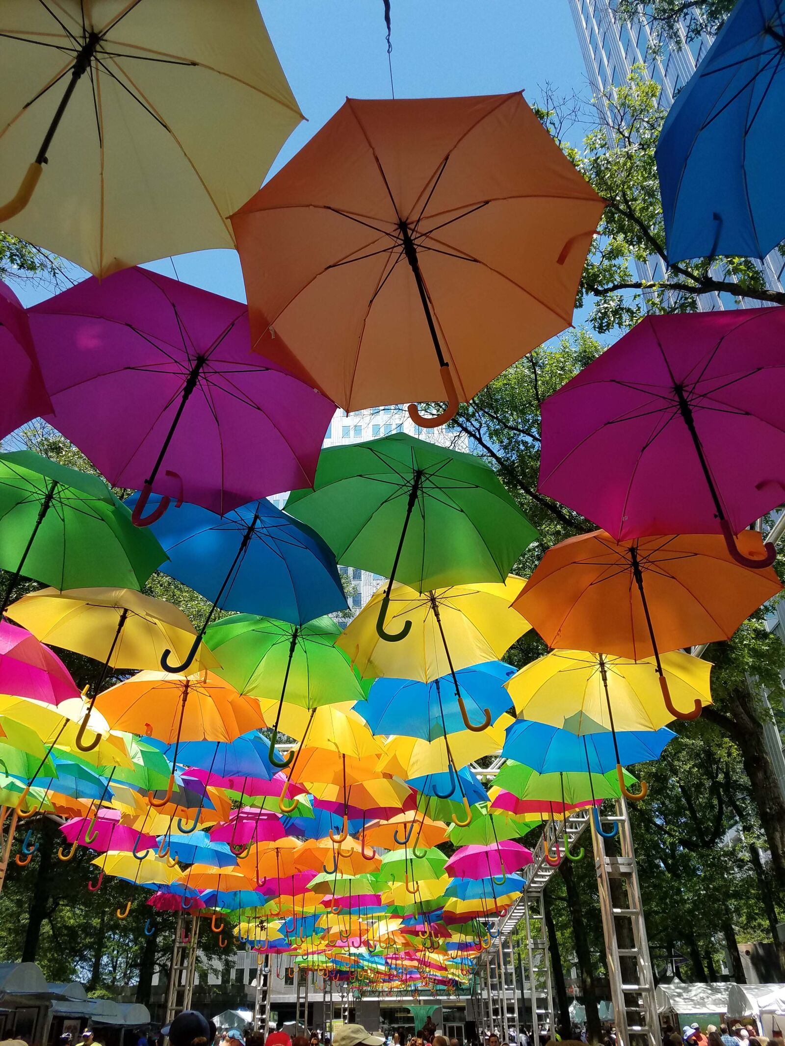 Samsung Galaxy S7 sample photo. Art, festival, canopy, umbrella photography