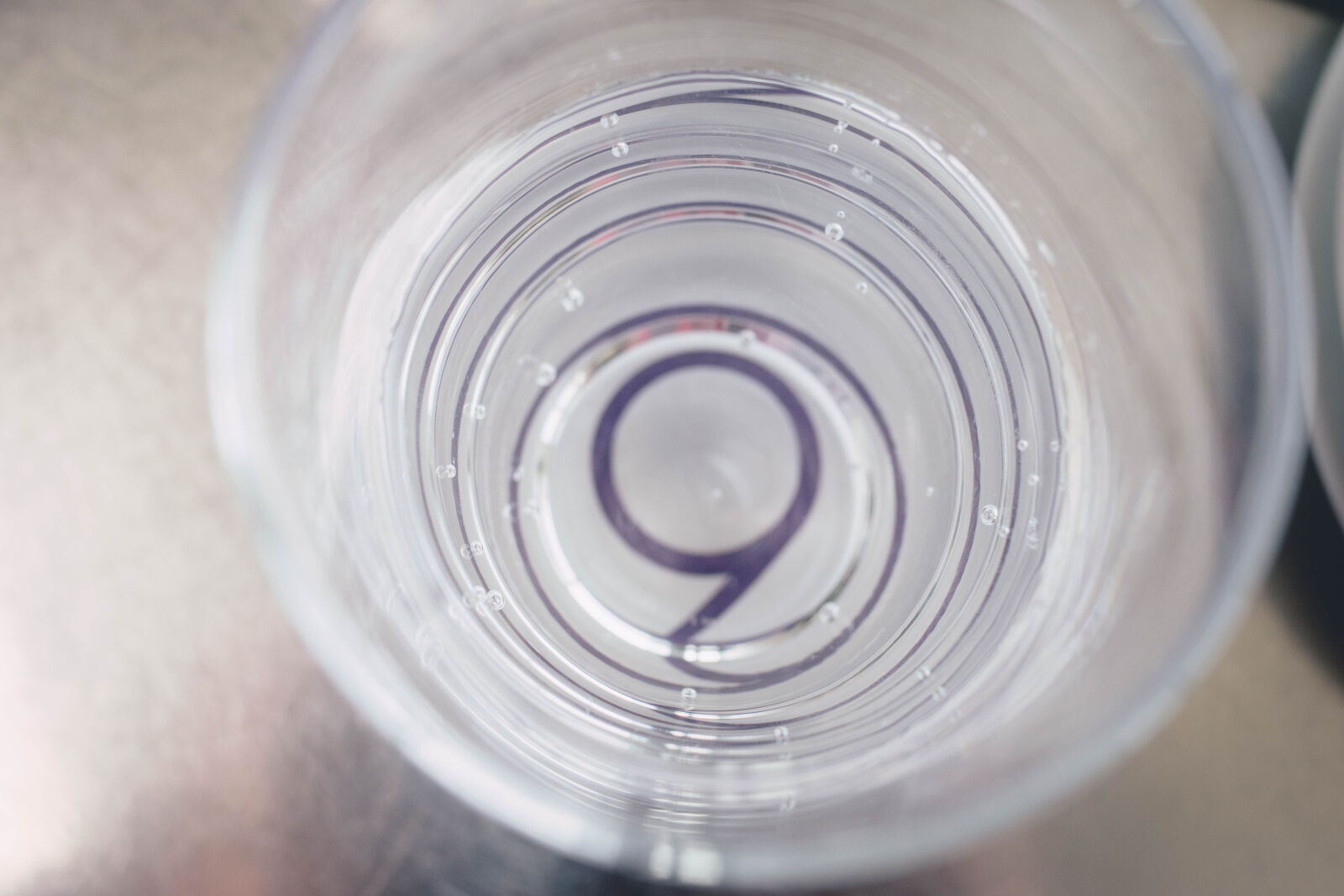 Nikon D5300 + Nikon AF-S DX Nikkor 35mm F1.8G sample photo. 9, bar, bubbles, cloud, 9 photography