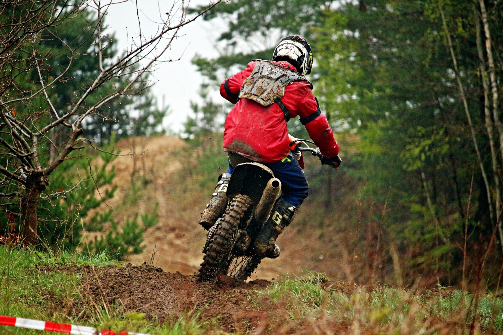 Canon EOS 100D (EOS Rebel SL1 / EOS Kiss X7) sample photo. Motocross, enduro, dirtbike photography