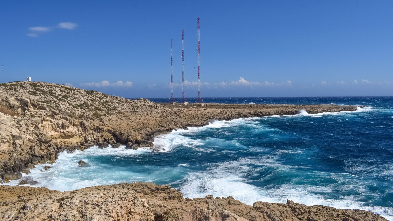 Nikon D3300 sample photo. Rocky coast, waves, sea photography