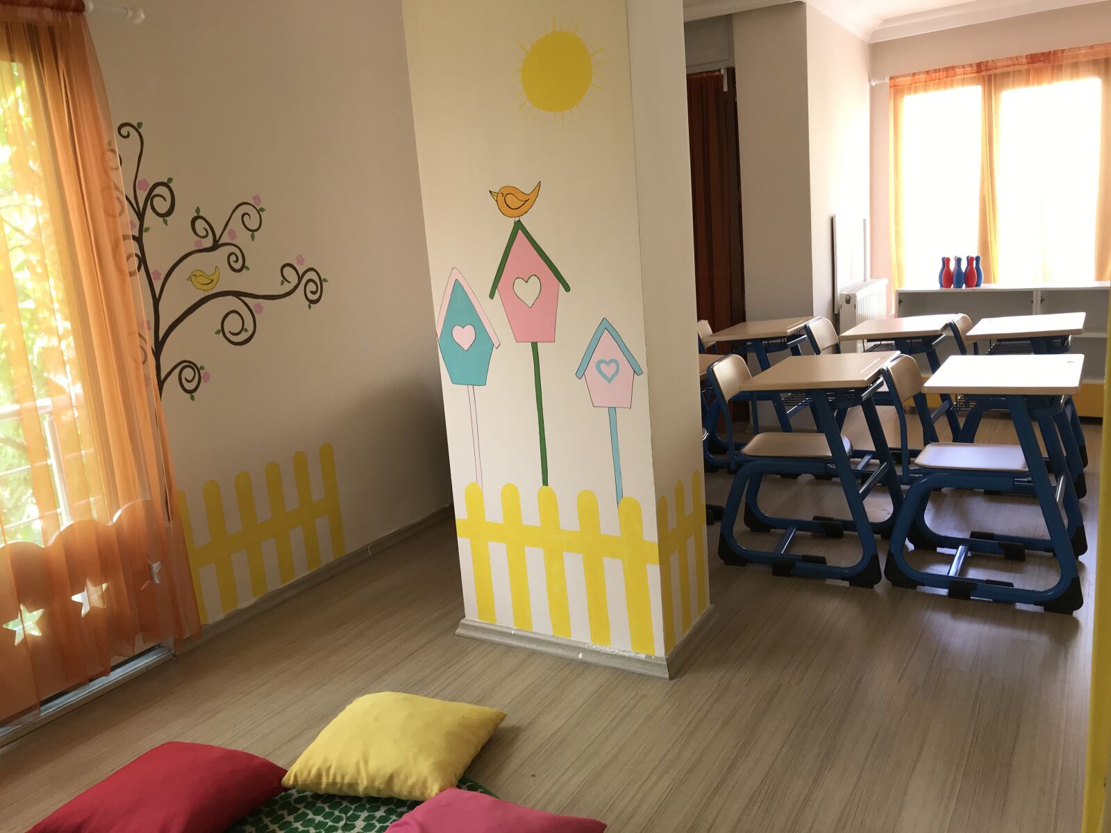 iPhone 7 back camera 3.99mm f/1.8 sample photo. Kindergarten, school, child photography
