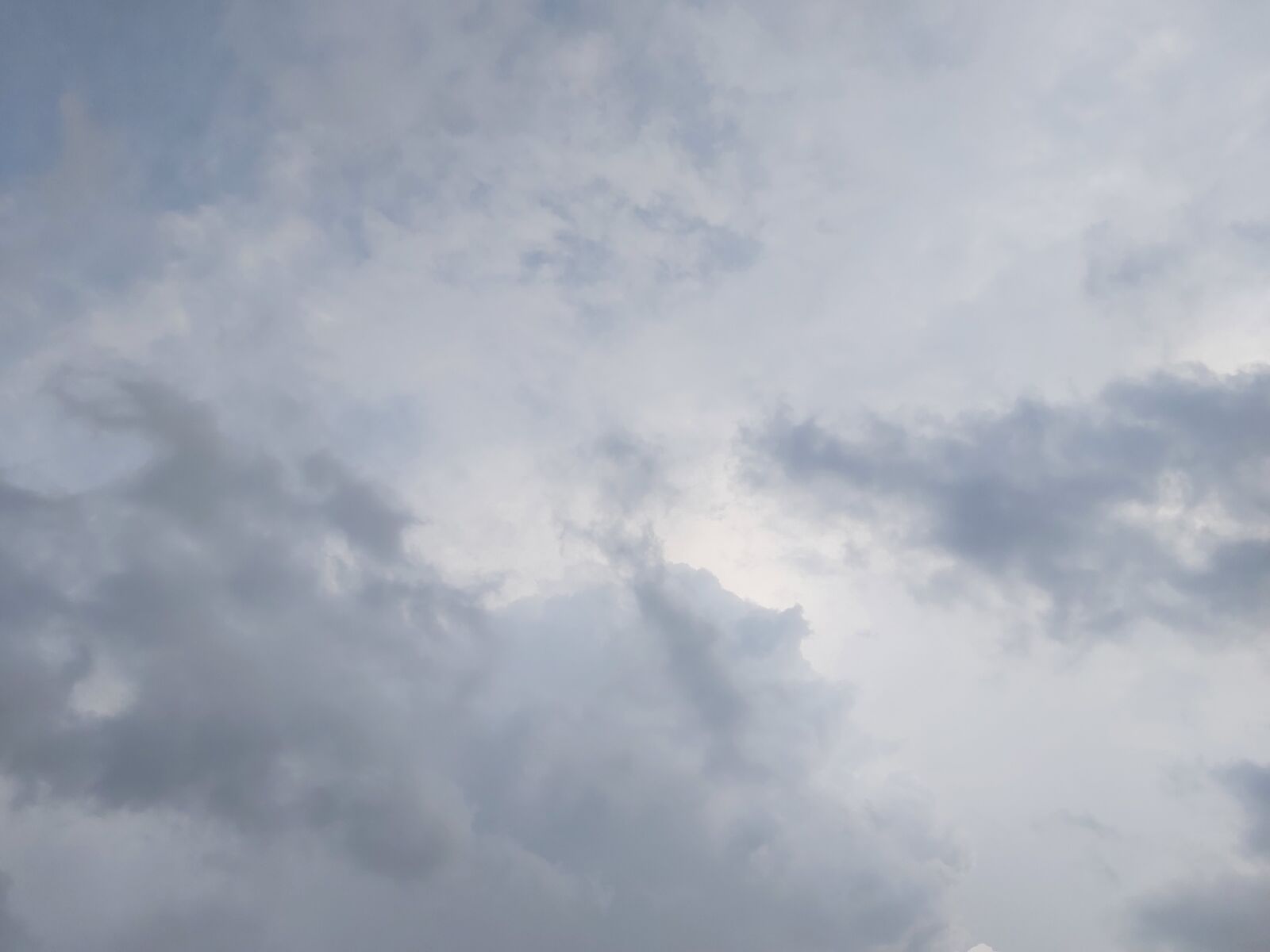 Samsung Galaxy A70 sample photo. Clouds, sky, landscape photography