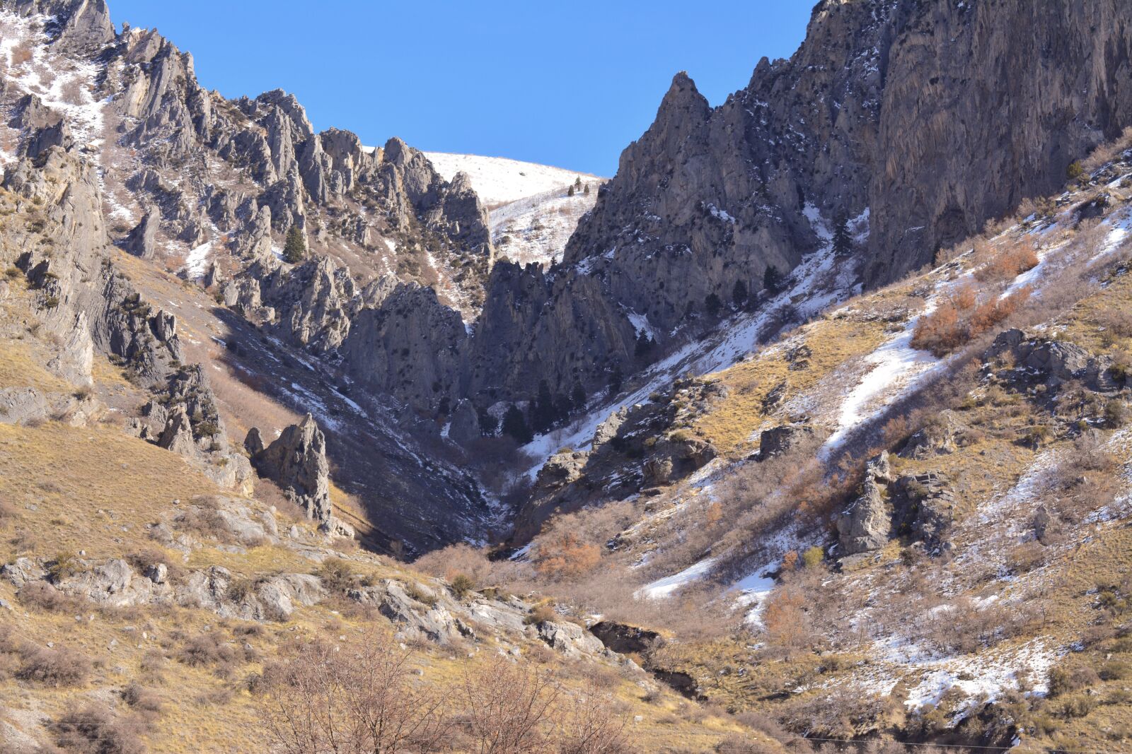 Nikon D5200 sample photo. Gorge, snow, landscape photography