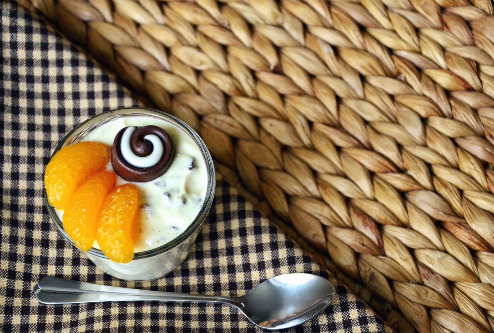 Nikon D5100 sample photo. Tangerine, sweet, dessert, spoon photography