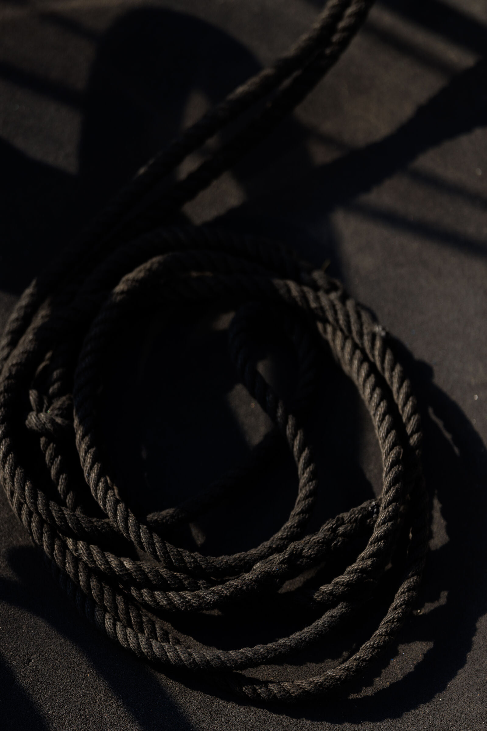 Canon EOS R5 sample photo. Rope for the boat photography
