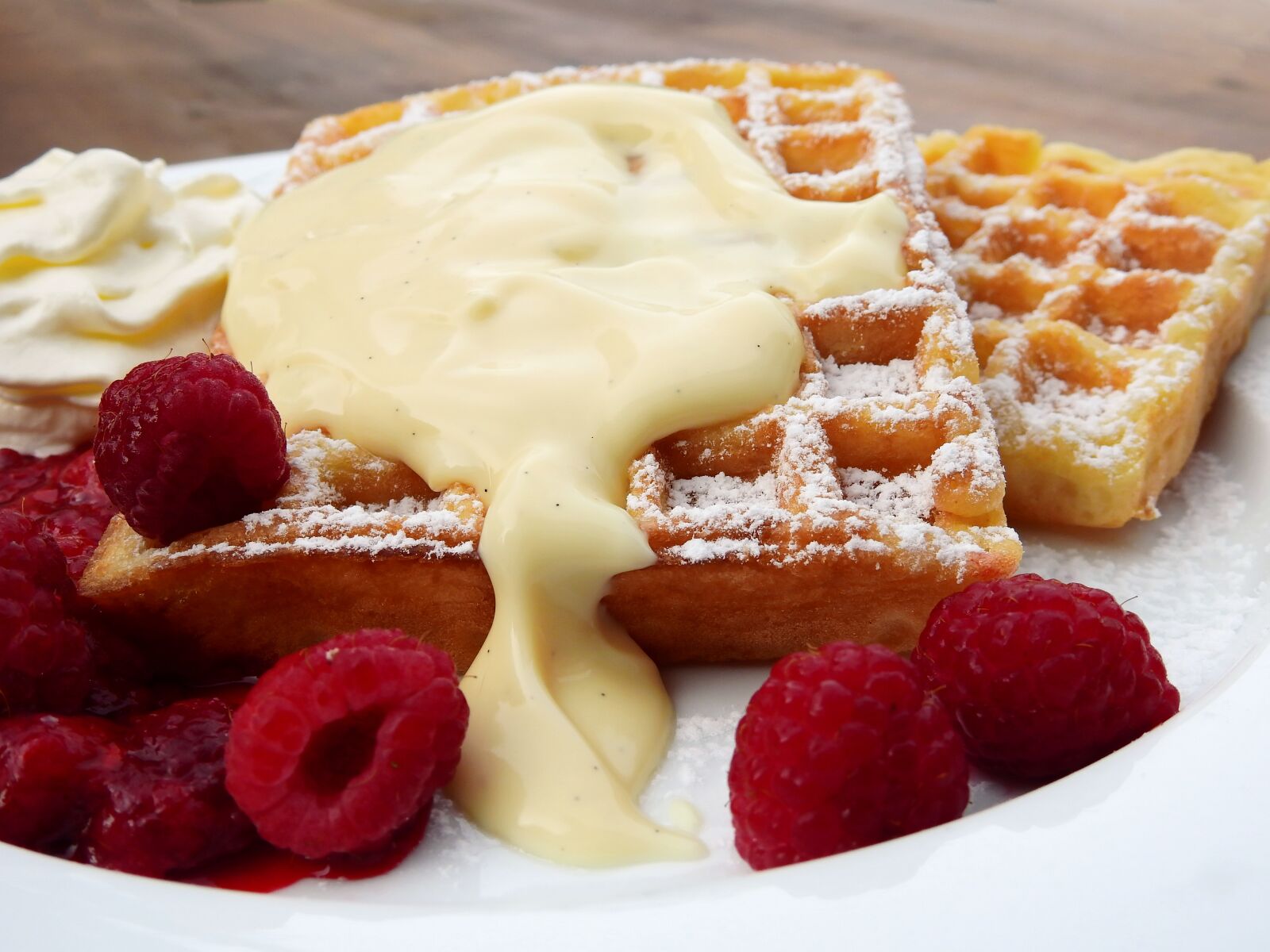 Nikon Coolpix P900 sample photo. Waffles, belgian, belgischewaffel photography