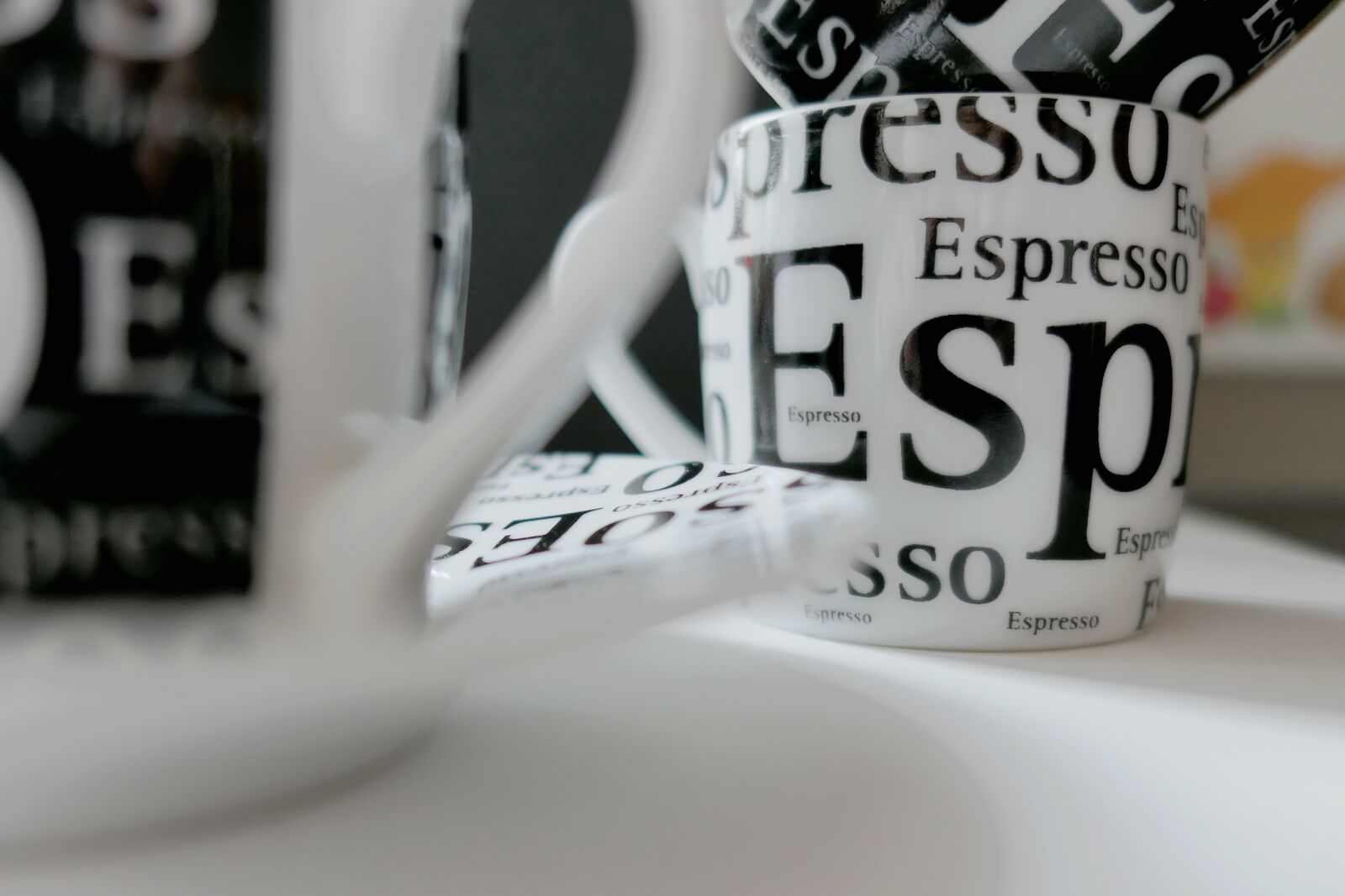 Panasonic Lumix DMC-LX10 (Lumix DMC-LX15) sample photo. Espresso, espressotasse, coffee photography