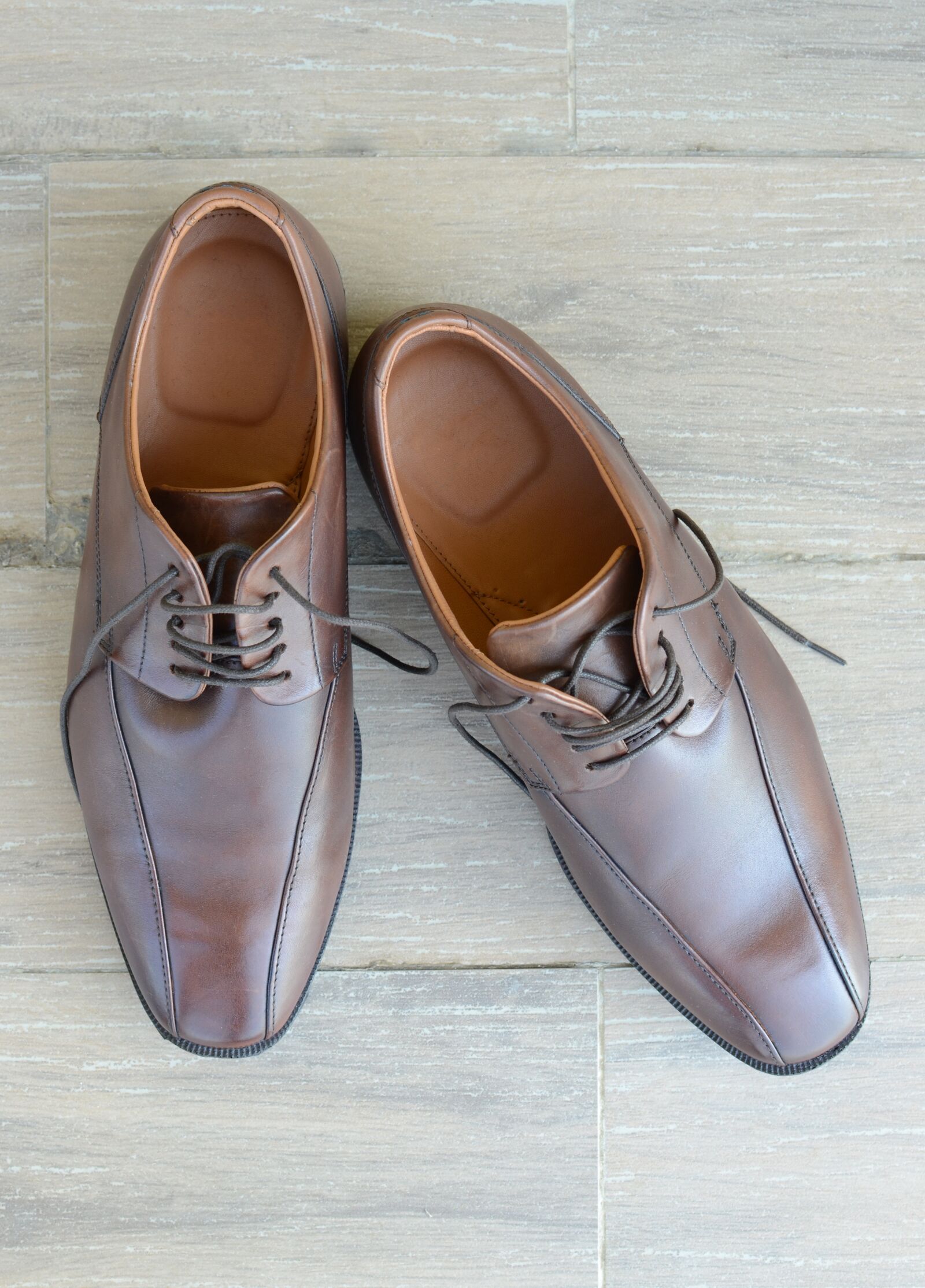 Nikon D5100 sample photo. Shoes, business, socks photography