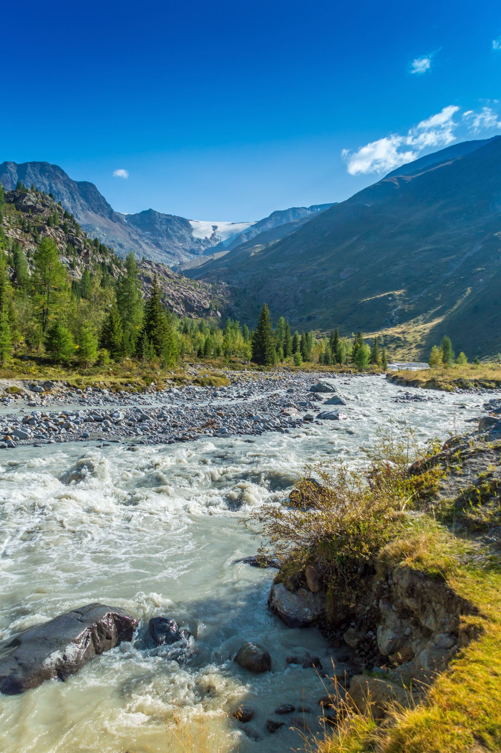 Nikon D3200 sample photo. River, valley, mountains photography