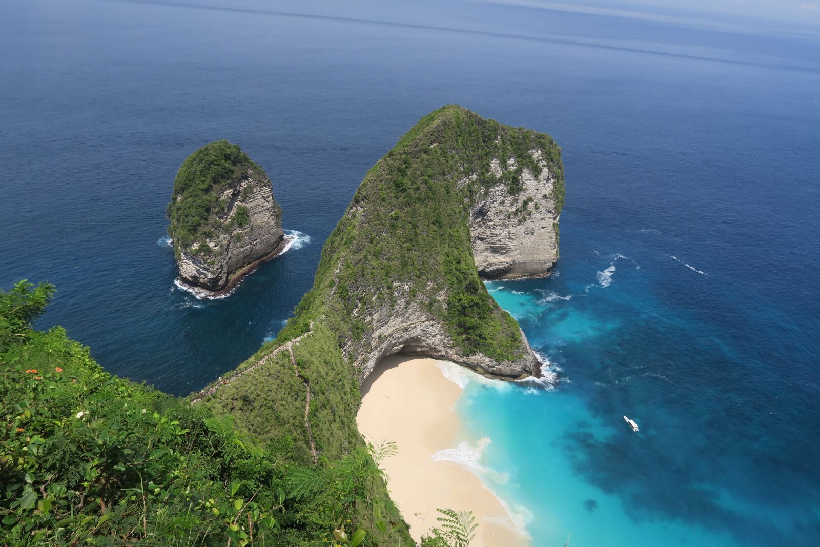 Canon PowerShot G5 X sample photo. Nusa penida, dinosaur, sea photography