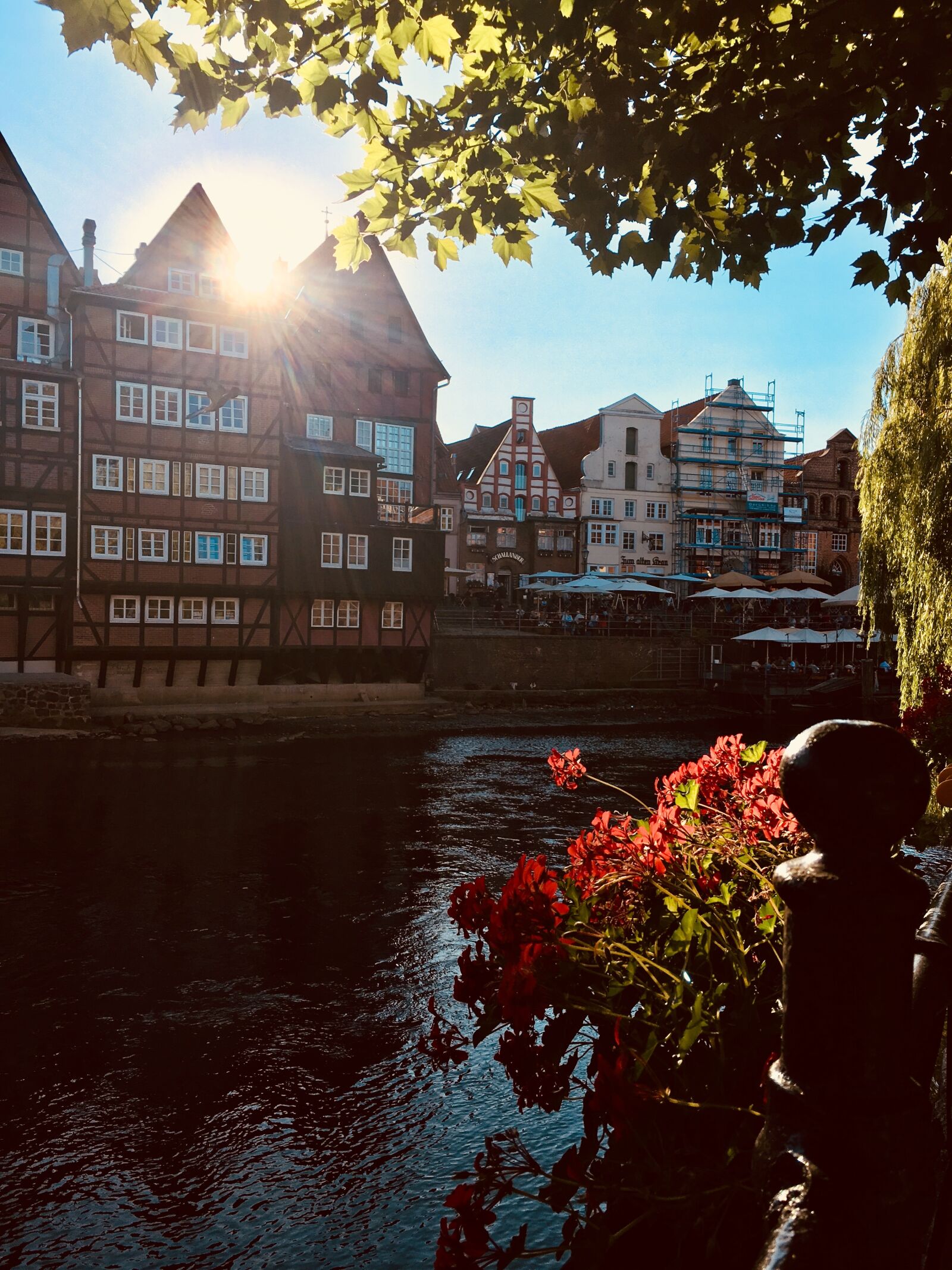 Apple iPhone 6s sample photo. L neburg, stint market photography