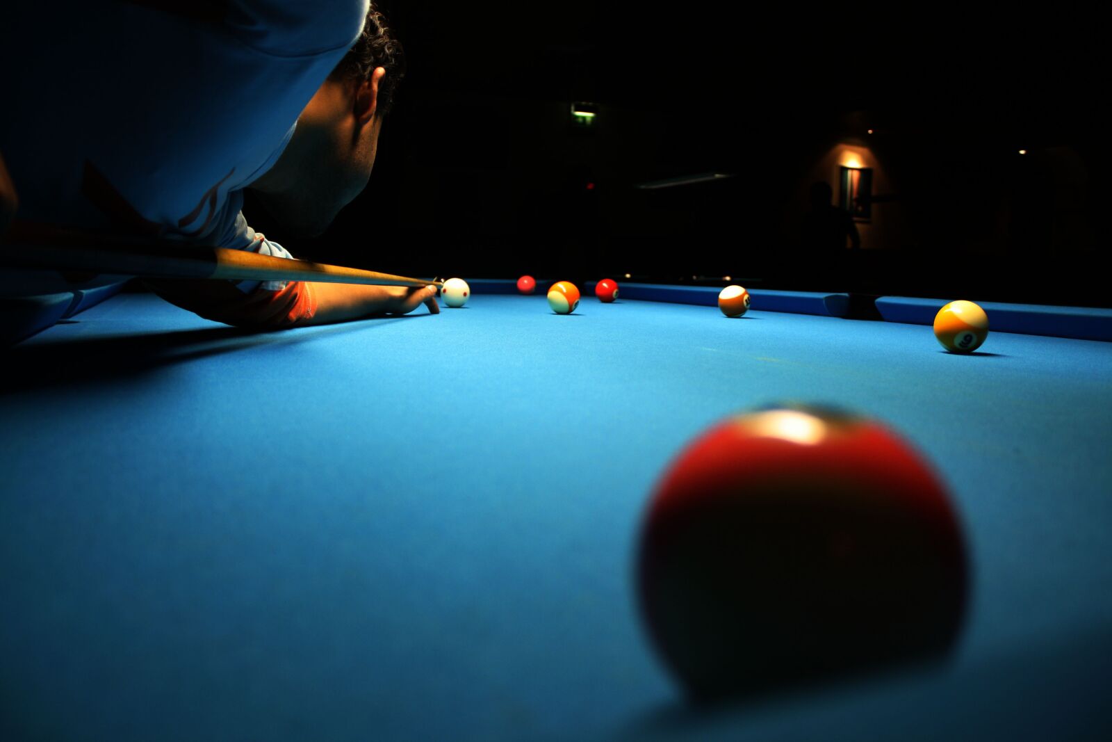 Canon EOS 1000D (EOS Digital Rebel XS / EOS Kiss F) sample photo. Snooker, cue billiards, pool photography