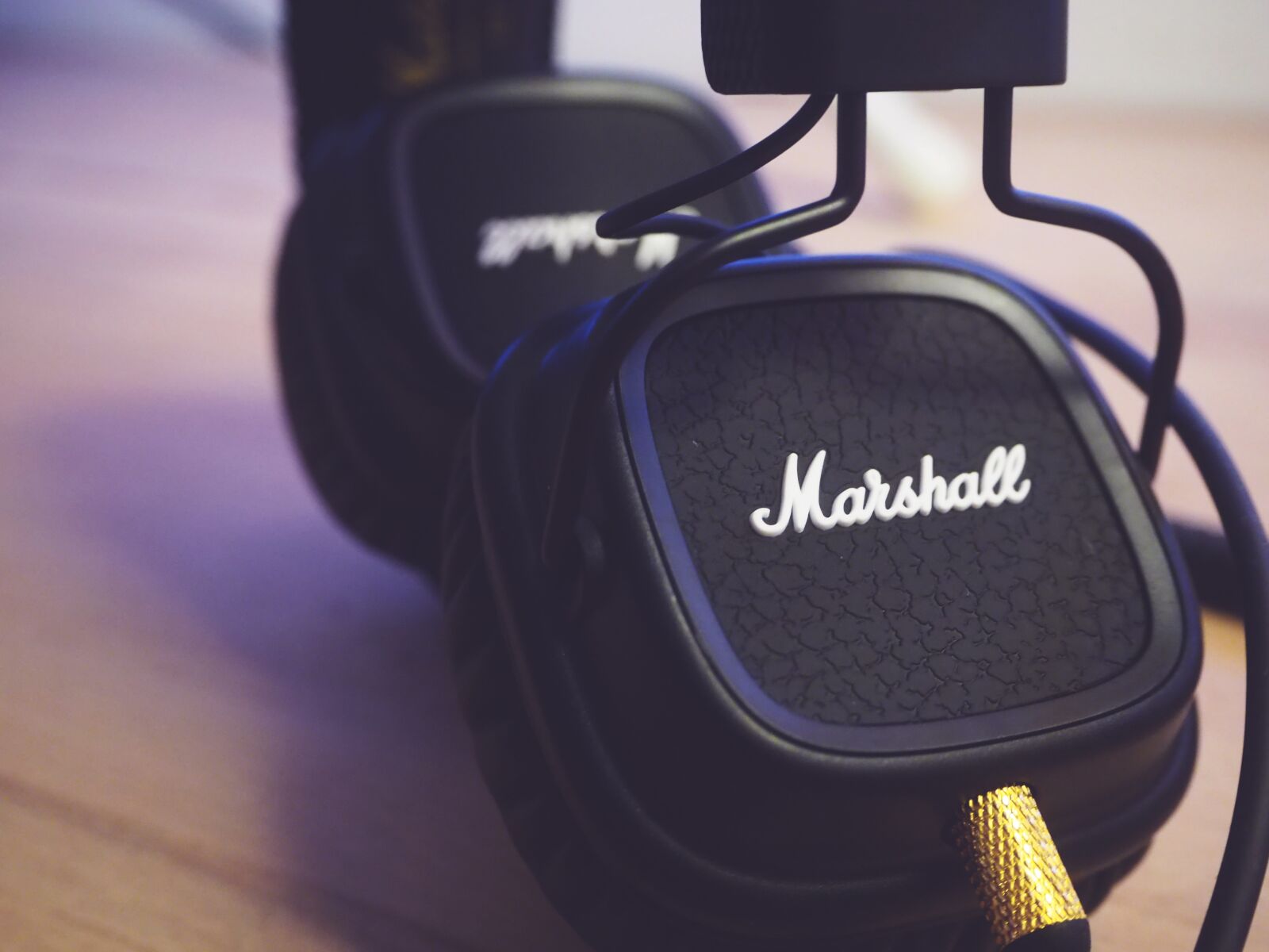 Olympus OM-D E-M10 II sample photo. Marshall, audio, speaker photography