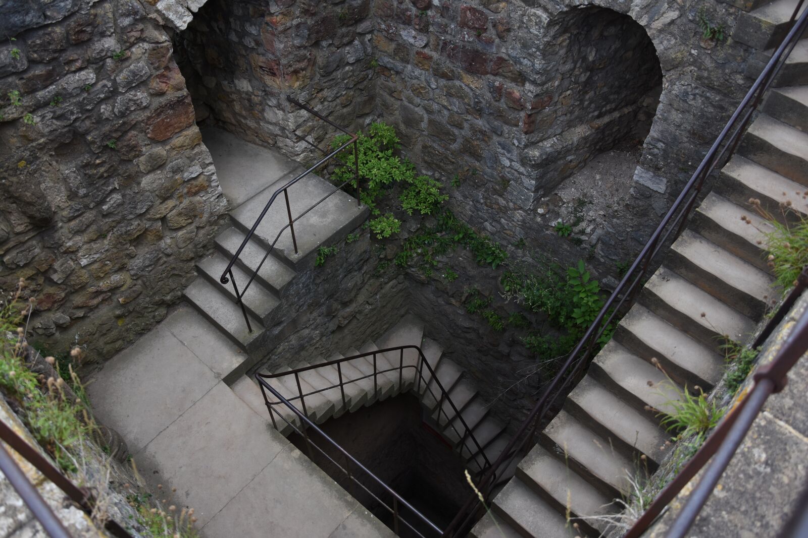 Nikon D7200 sample photo. Ruin, castle, architecture photography