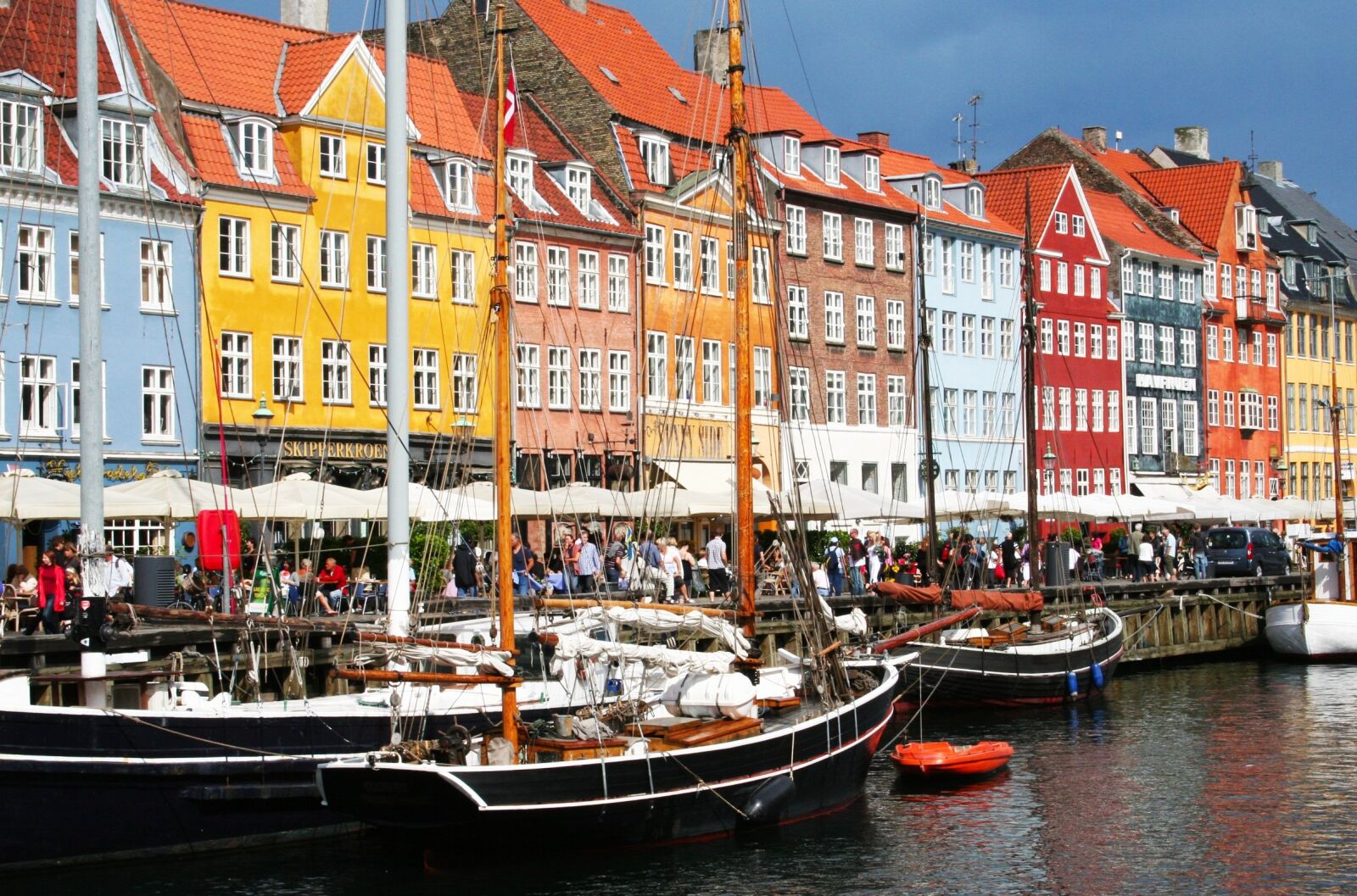Canon EOS 350D (EOS Digital Rebel XT / EOS Kiss Digital N) sample photo. Copenhagen, nyhavn, channel photography