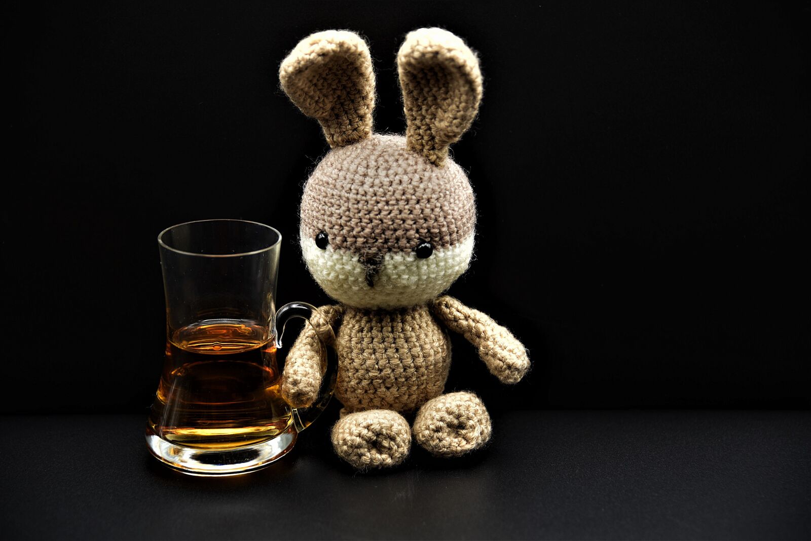 Nikon D750 sample photo. Easter bunny, drink, glass photography