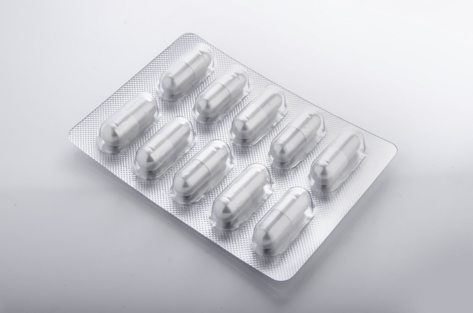 Nikon D7000 sample photo. Medicine, encapsulate, tablet photography