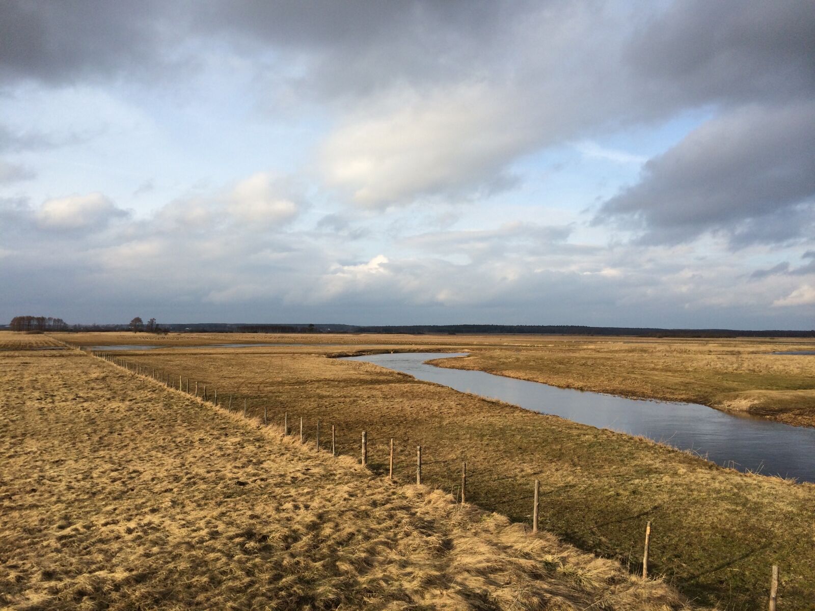 iPhone 5s back camera 4.12mm f/2.2 sample photo. Landscape, nature, sky photography