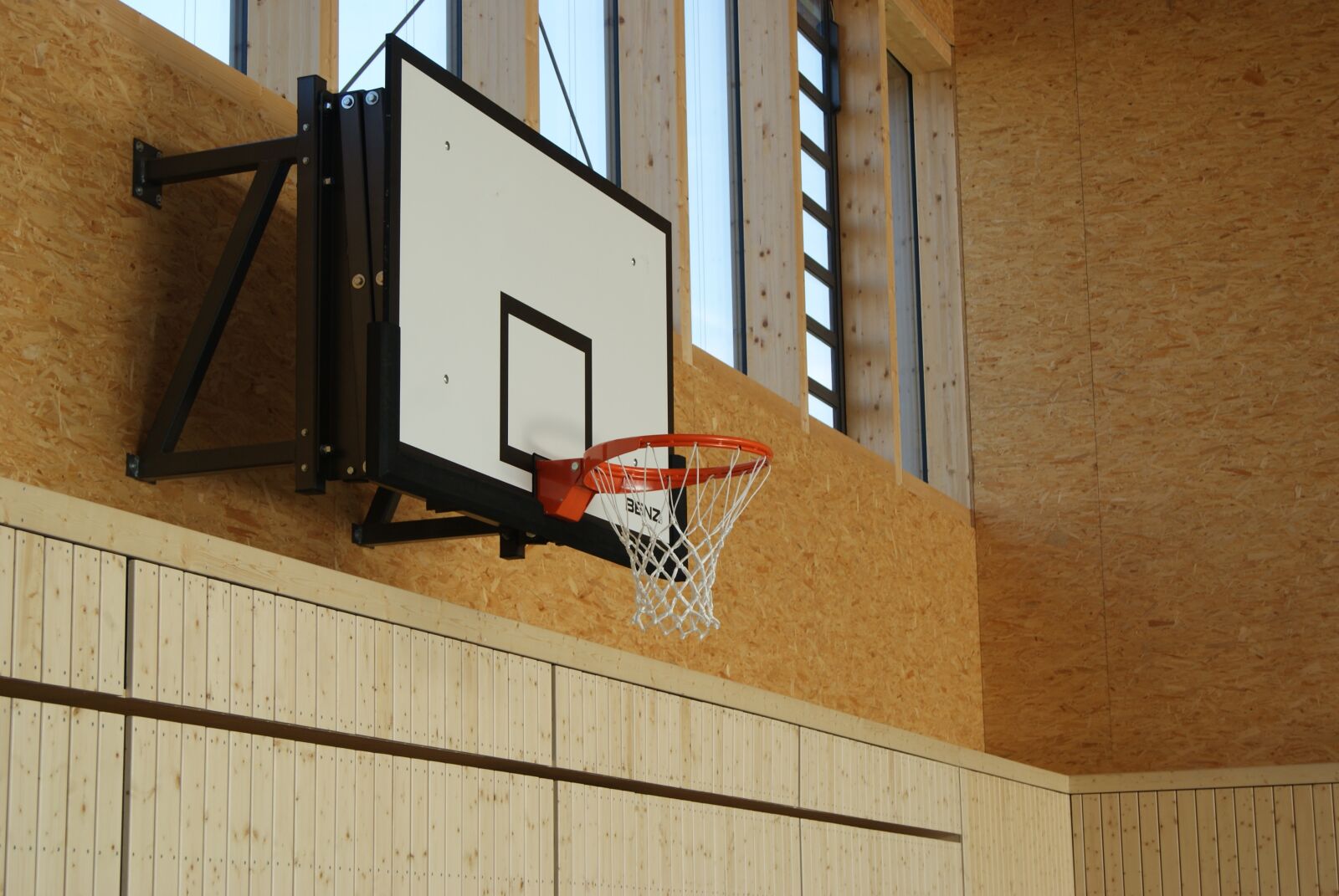 Sony Alpha DSLR-A330 sample photo. Basketball, basketball hoop, sport photography