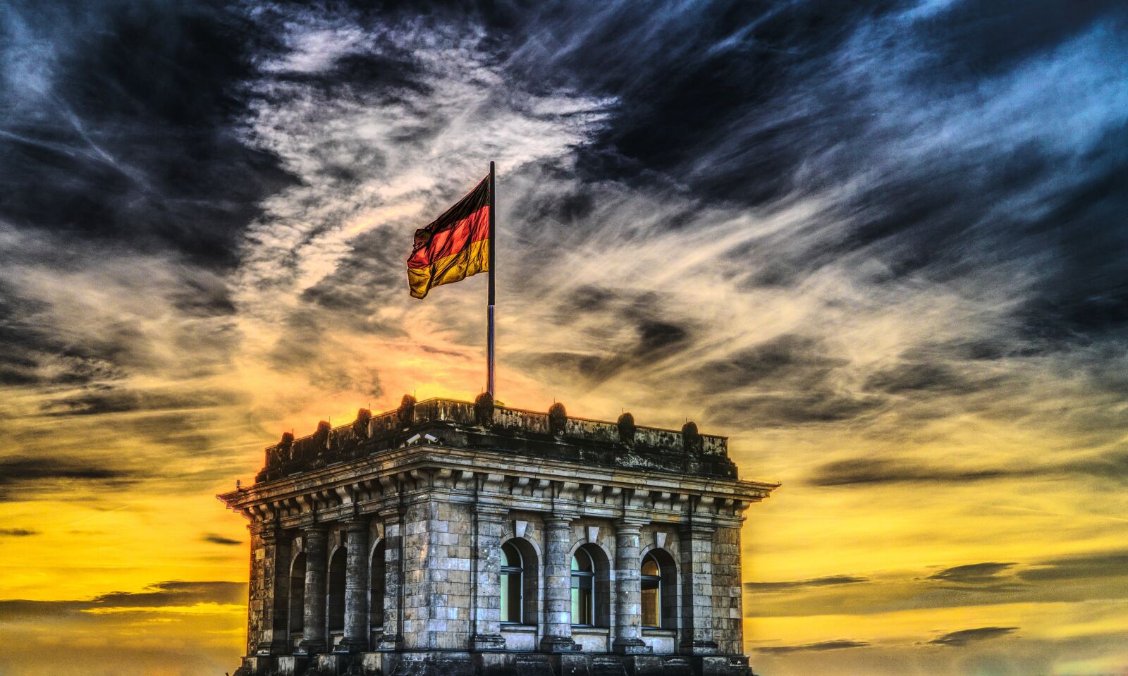 Sony a6300 sample photo. Bundestag, german flag, reichstag photography