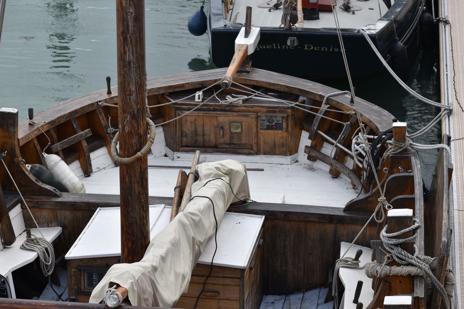 Nikon D3500 sample photo. Ship, rustic, old photography