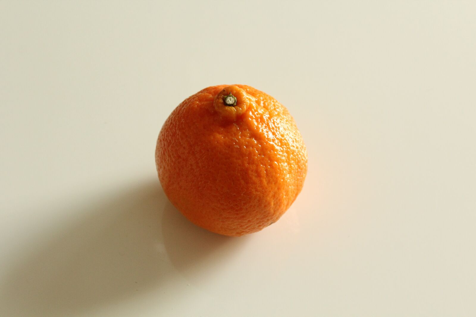Canon EOS 1200D (EOS Rebel T5 / EOS Kiss X70 / EOS Hi) sample photo. Mandarin orange, orange, fruit photography