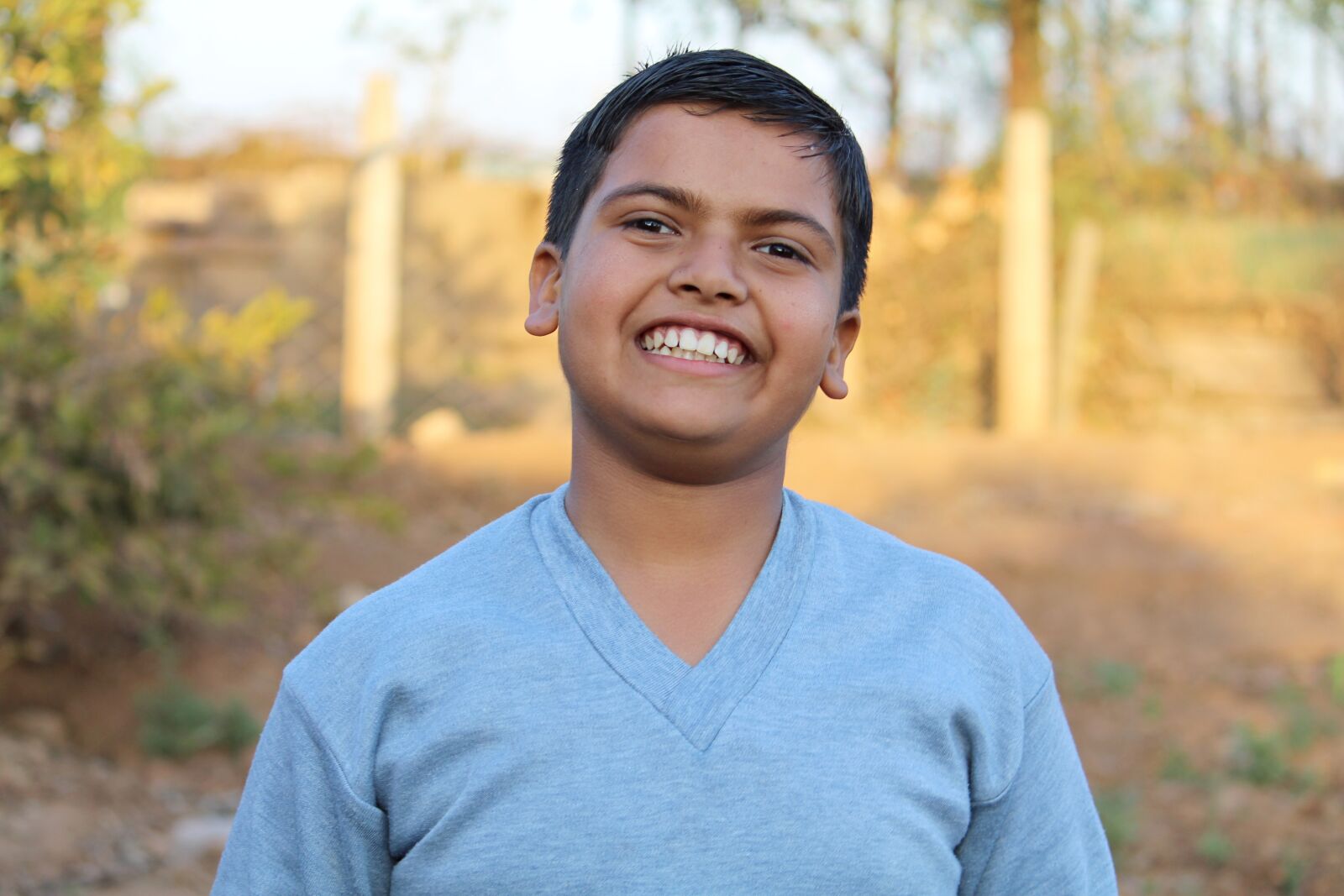 Canon EOS 700D (EOS Rebel T5i / EOS Kiss X7i) sample photo. Happiness, lifestyle, smile photography