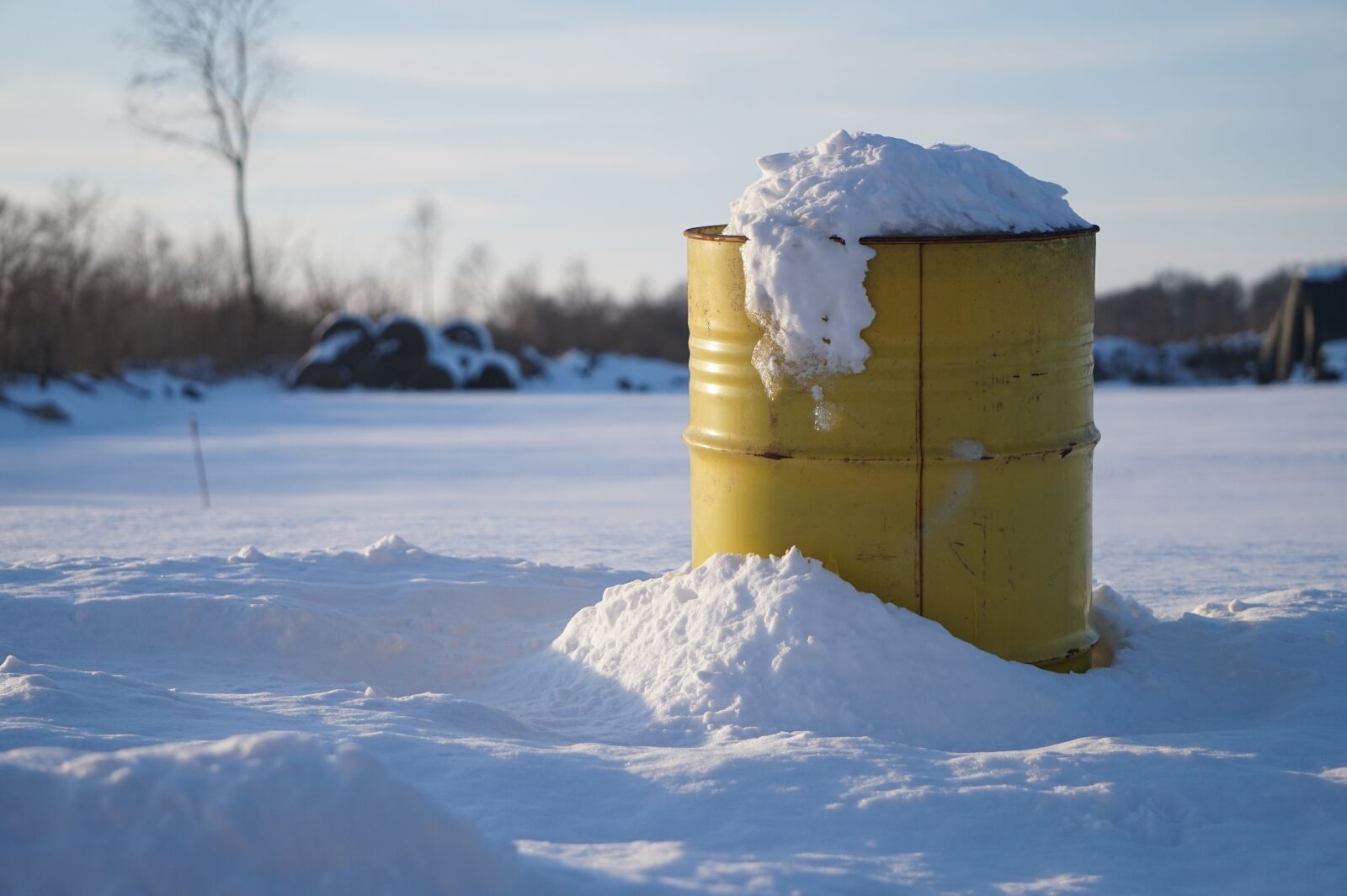 Sony Alpha a5000 (ILCE 5000) + Sony E 55-210mm F4.5-6.3 OSS sample photo. Winter, snow, landscape photography