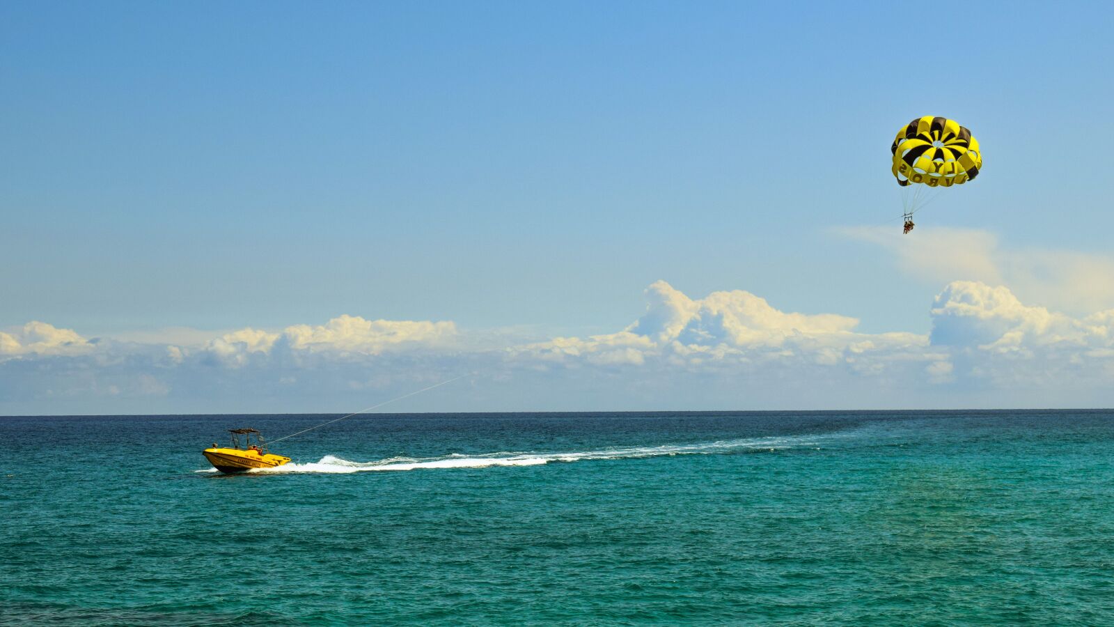 Nikon D3300 sample photo. Parachuting, water sport, activity photography