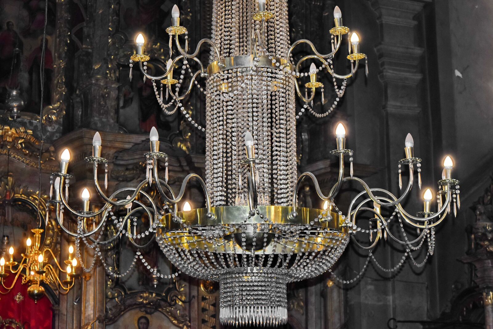 Nikon D5500 sample photo. Crystal, luxury, orthodox, chandelier photography