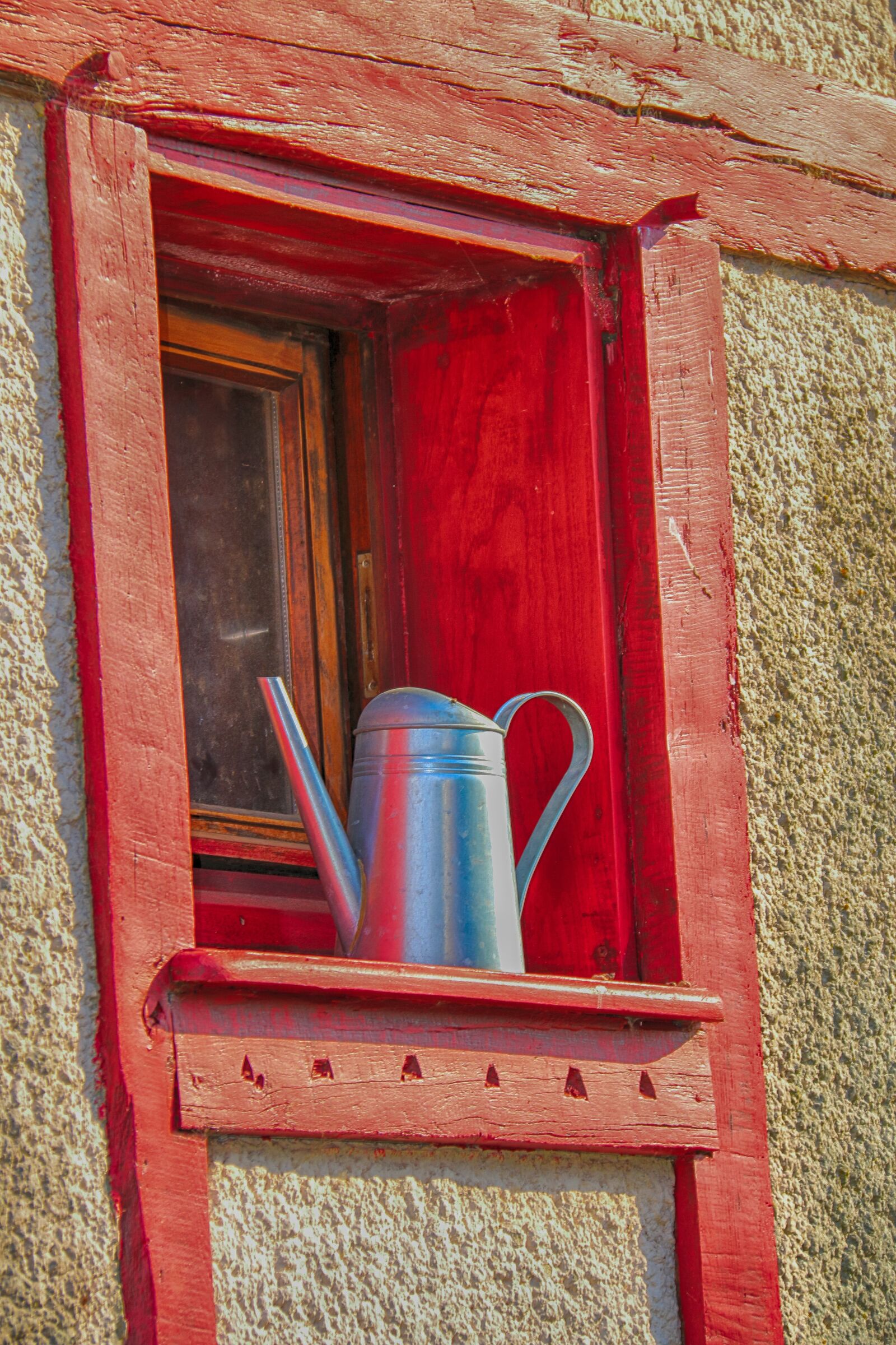 Canon EOS 70D sample photo. Window, red, watering can photography