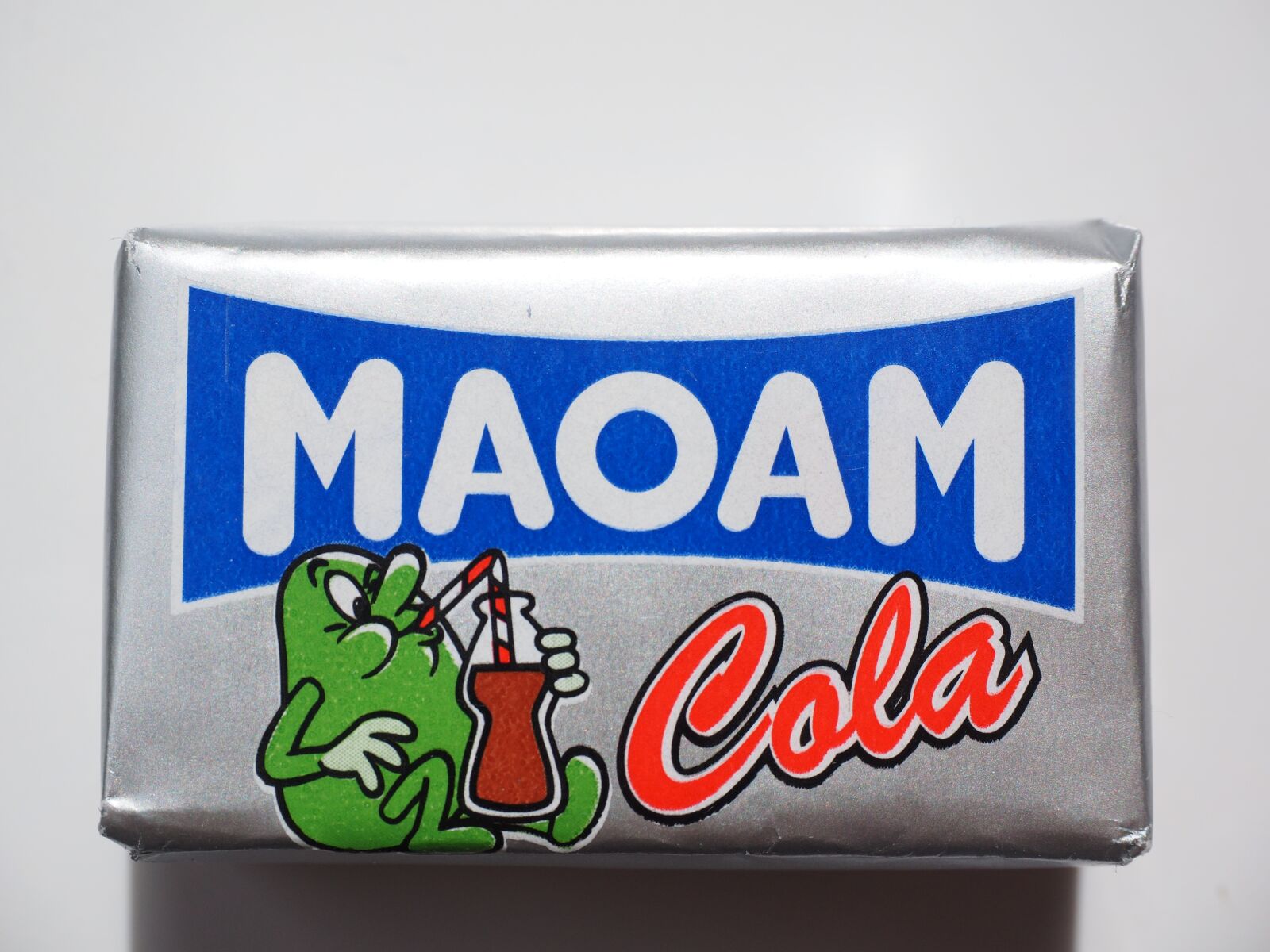 Olympus OM-D E-M1 + Olympus M.Zuiko Digital ED 12-40mm F2.8 Pro sample photo. Maoam, chewy candy, sweetness photography