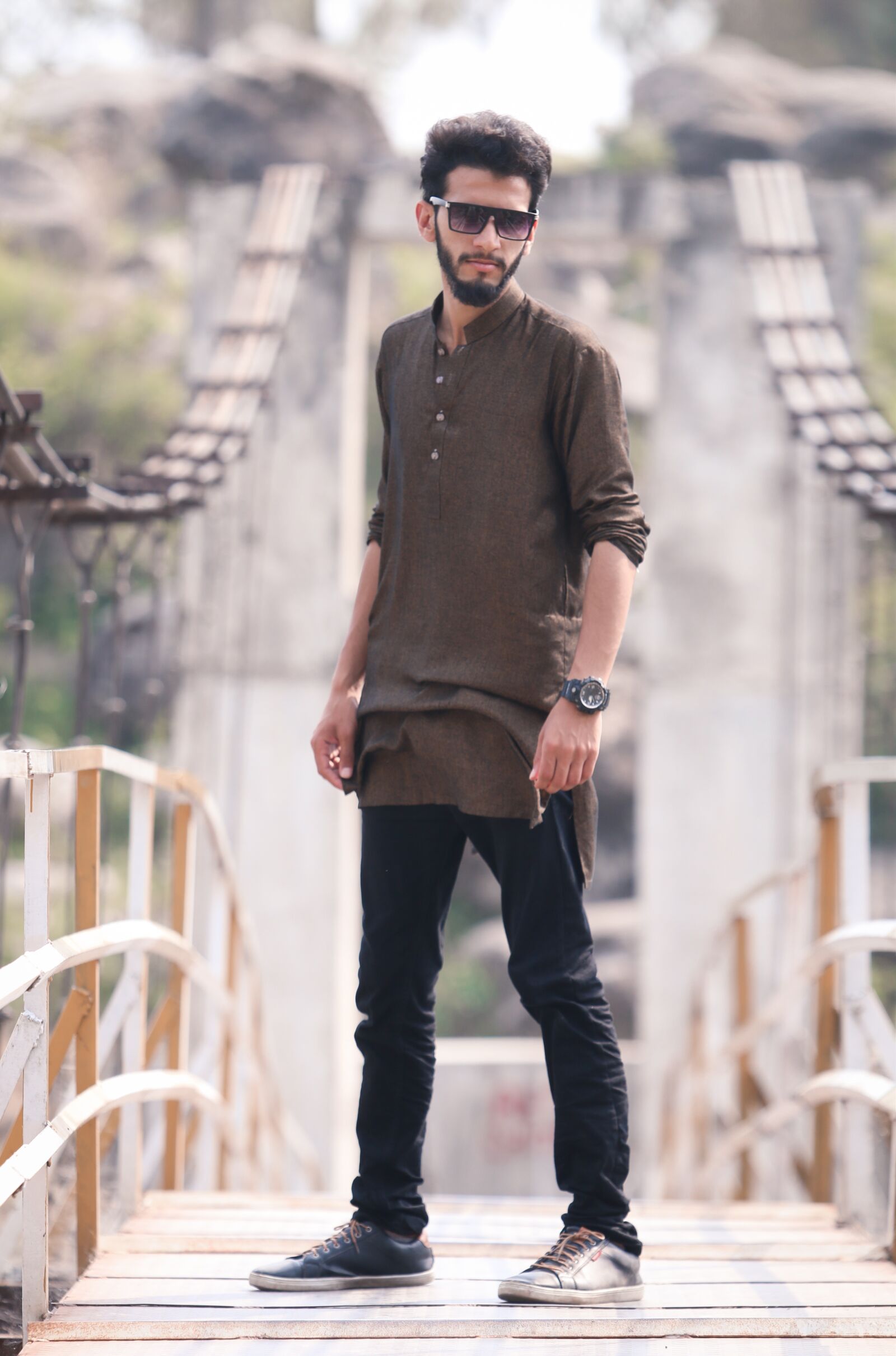 Canon EOS 70D sample photo. Outdoors, man, lifestyle photography