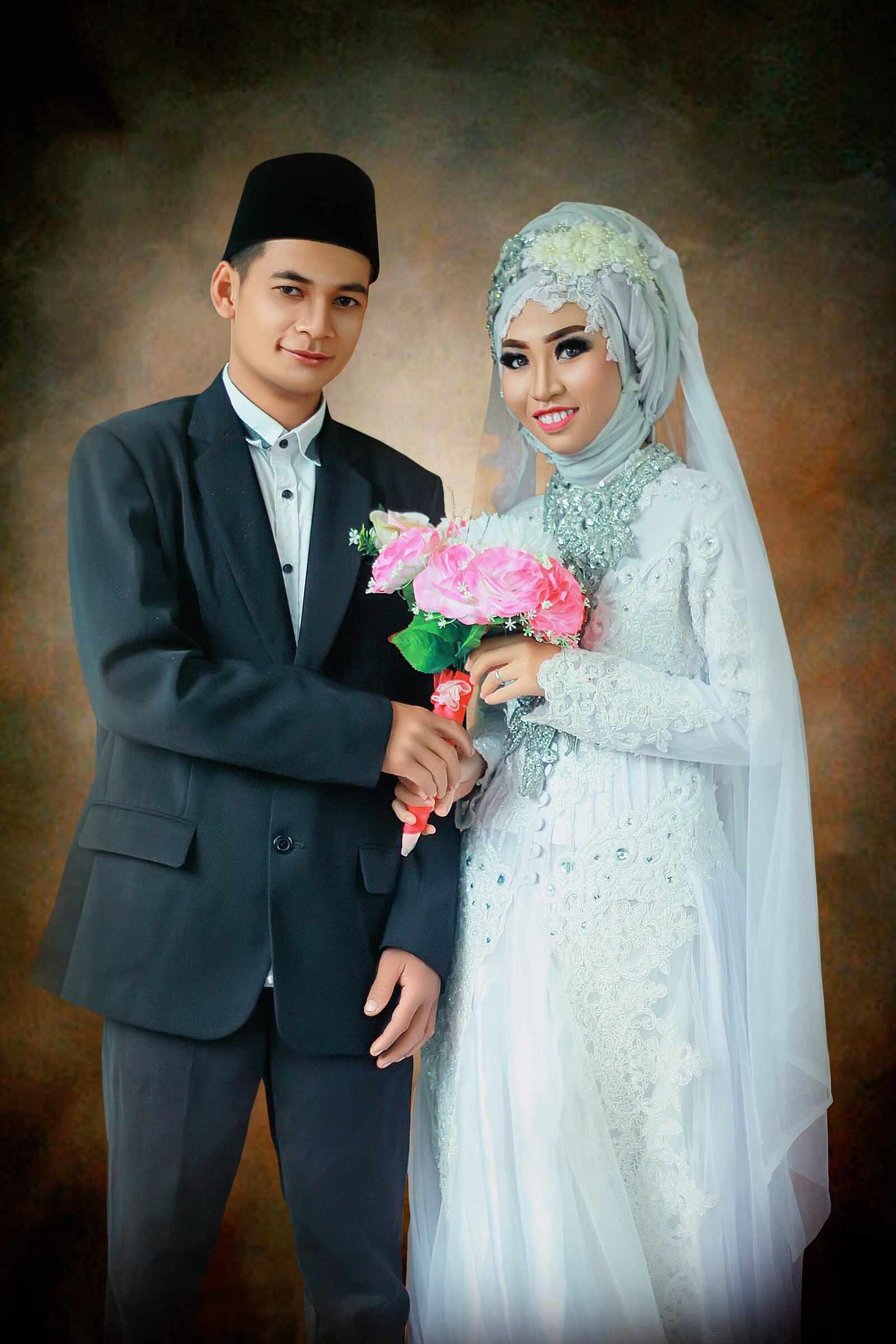 Canon EOS 550D (EOS Rebel T2i / EOS Kiss X4) sample photo. Wedding, bride, marriage photography