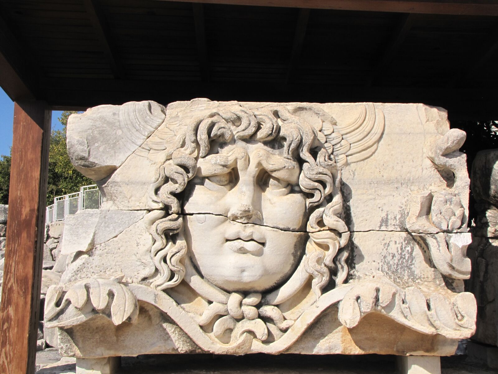 Canon PowerShot SX10 IS sample photo. Didyma, temple, apollo photography
