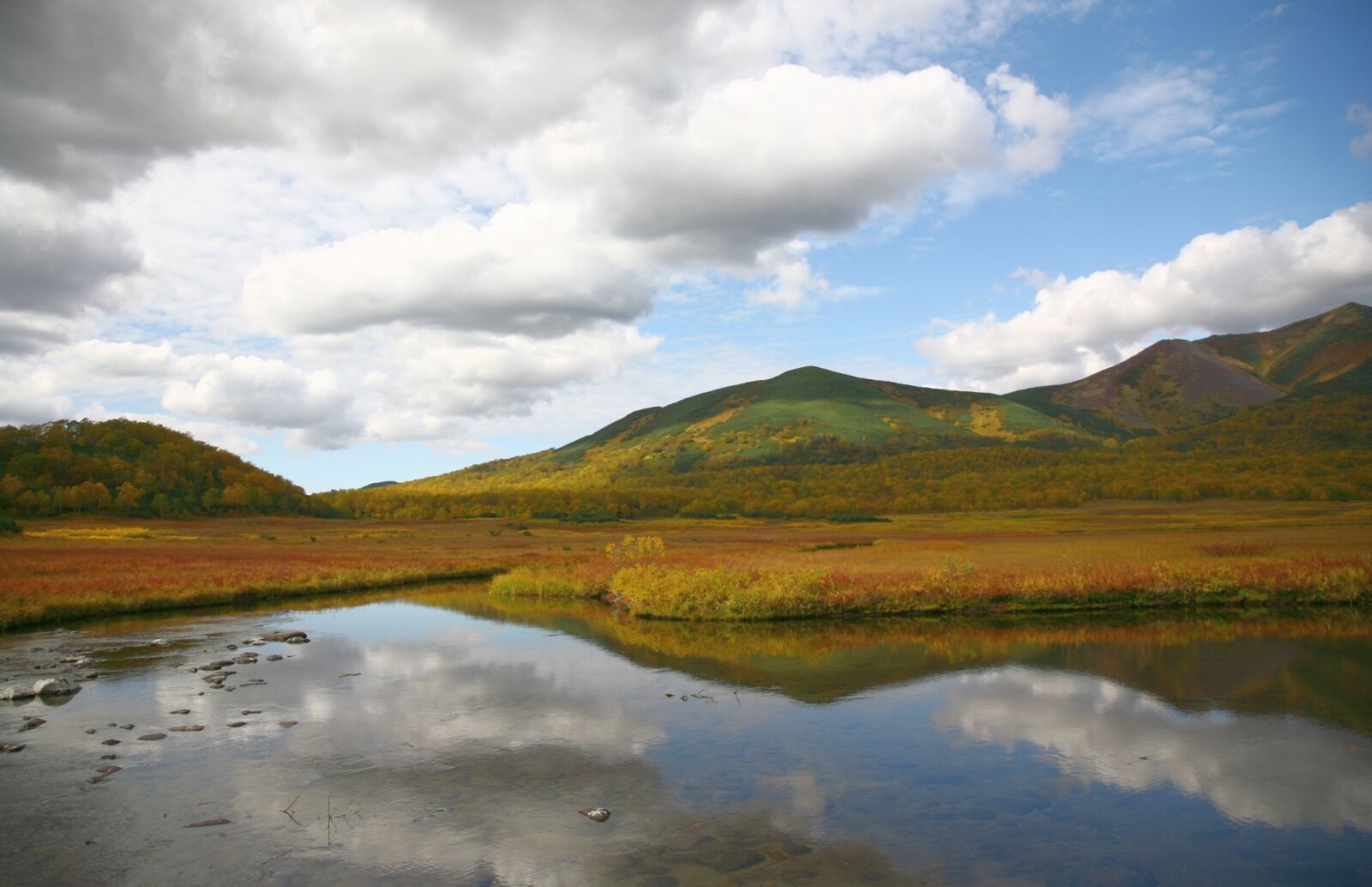 Canon EOS 5D sample photo. Lake, mountains, sky photography