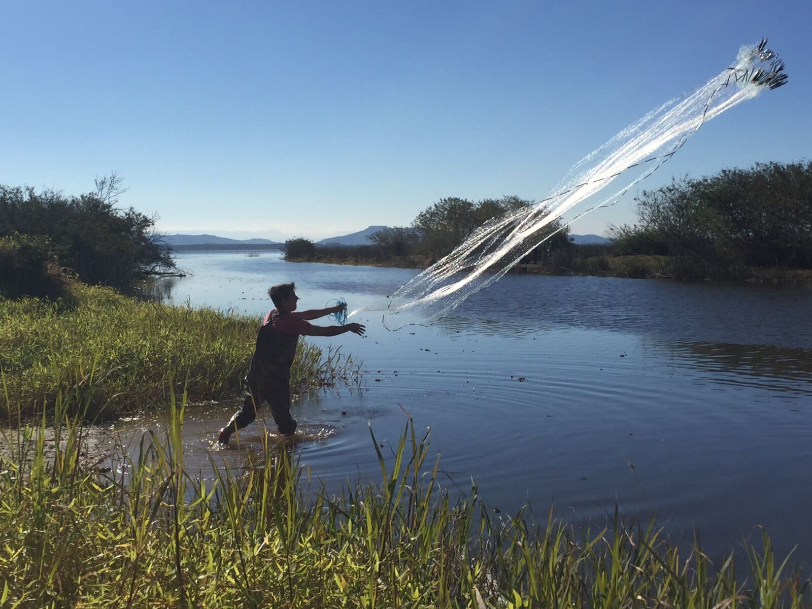 Apple iPhone 6 sample photo. Fishing, network, rio photography