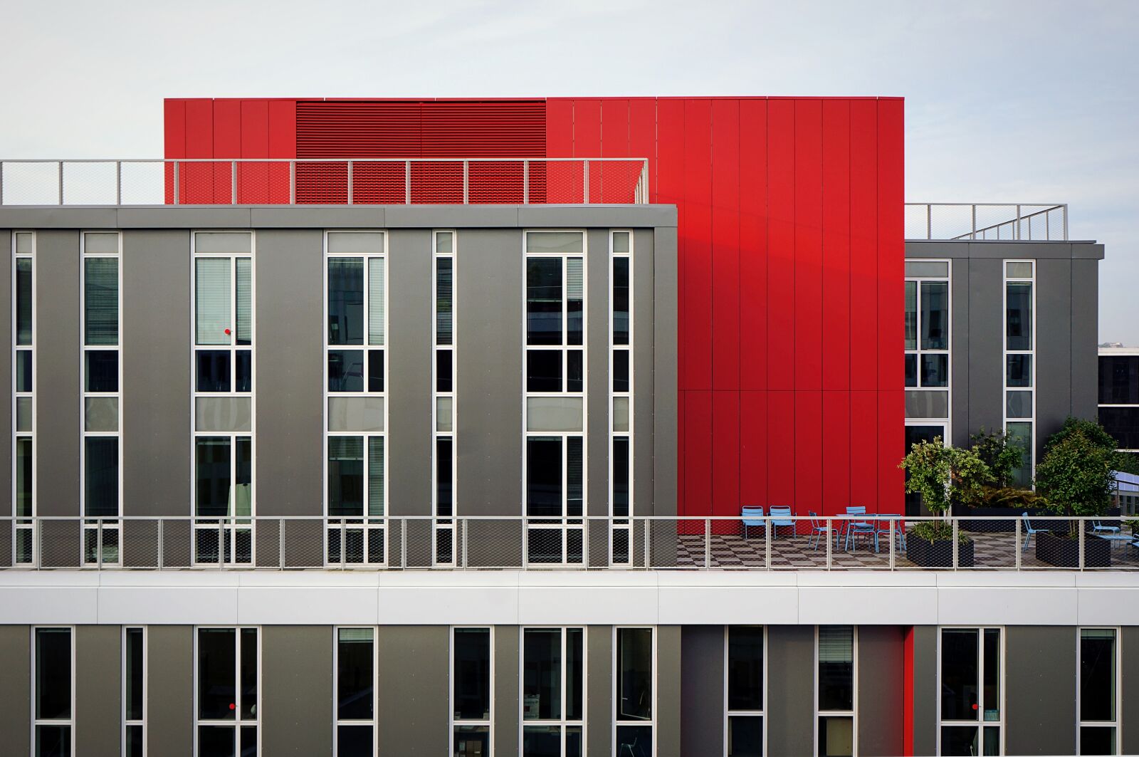 Sony Alpha NEX-5N sample photo. Architecture, balcony, building photography