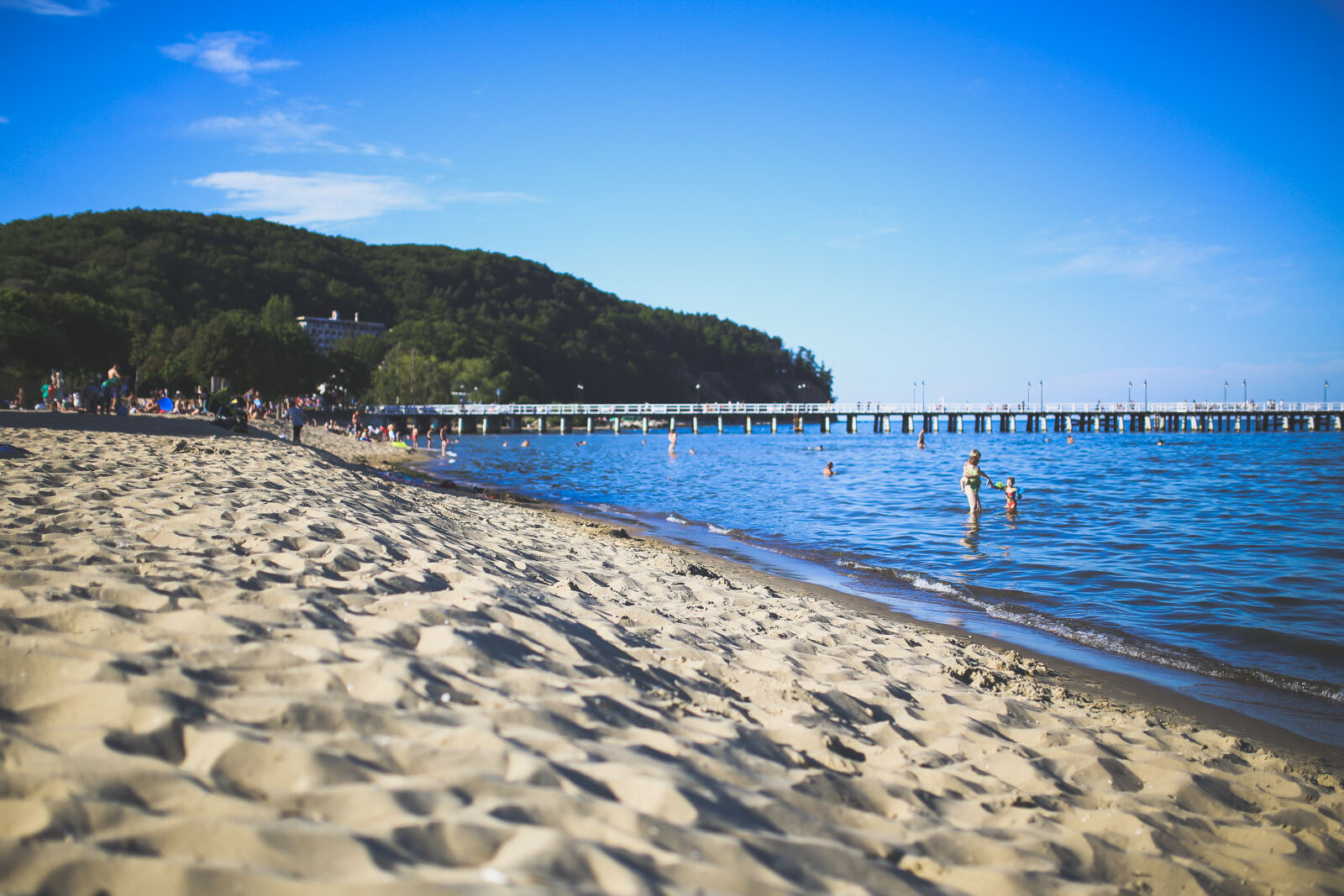 Canon EOS 6D + Sigma 35mm F1.4 DG HSM Art sample photo. Beach photography