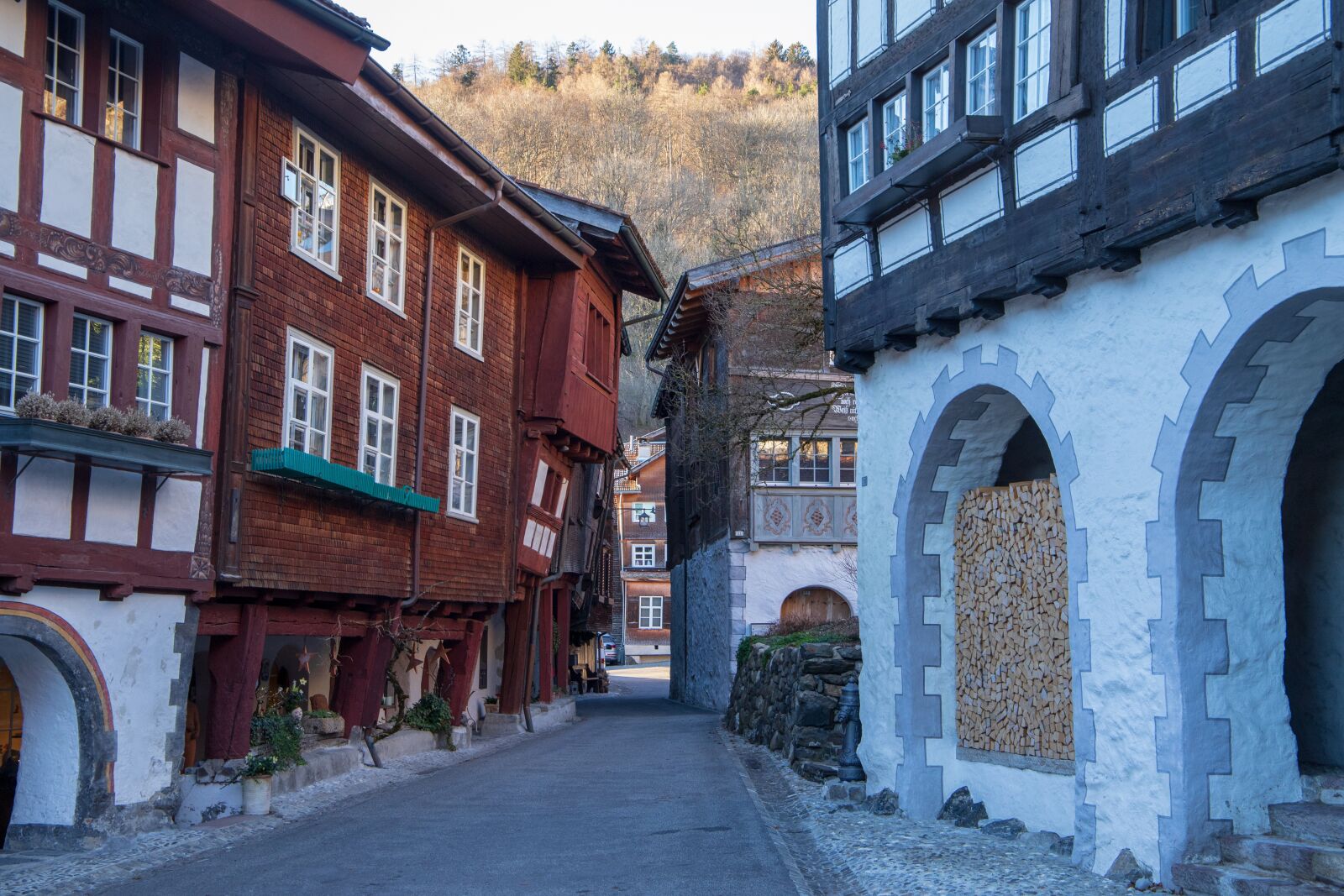 Canon EOS 6D Mark II sample photo. Be mountain, village, middle photography