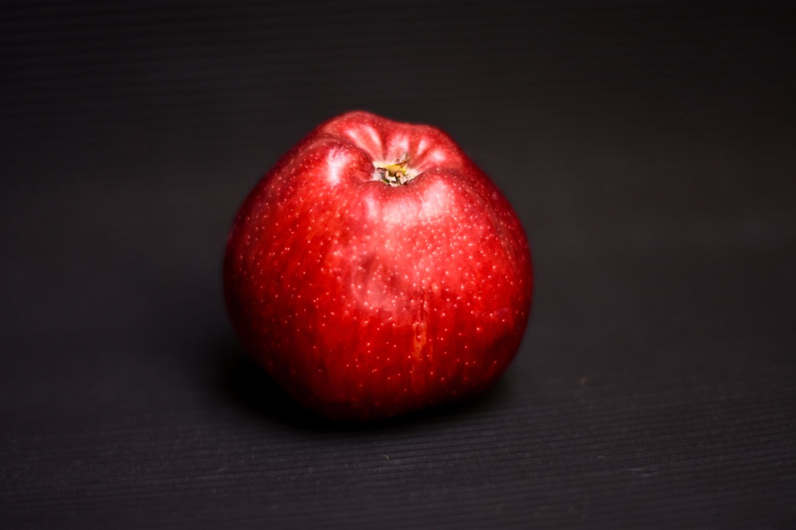 Nikon D3400 sample photo. Apple, fruit, nutrition photography
