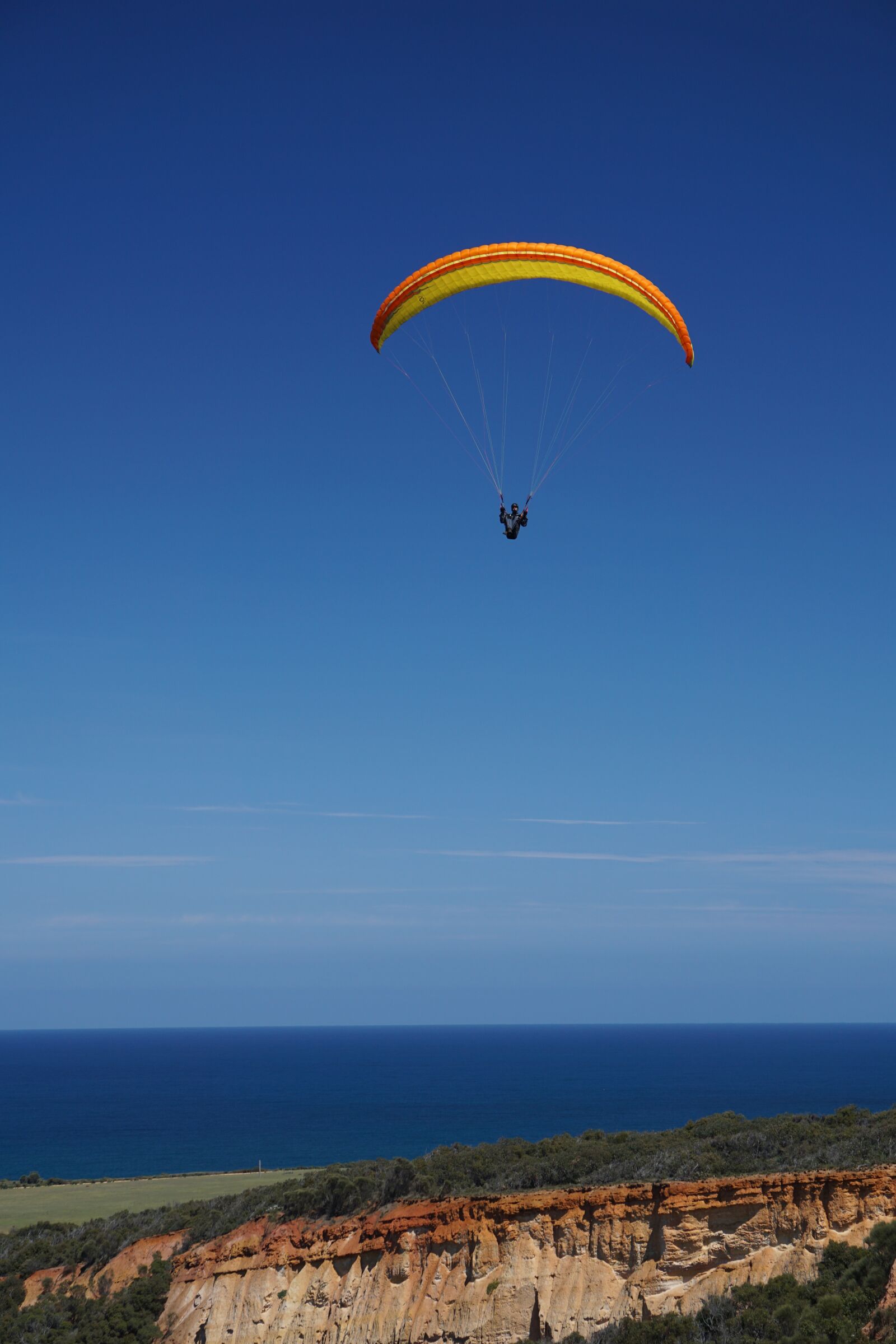 Sony E 55-210mm F4.5-6.3 OSS sample photo. Paraglider, fun, adventure photography