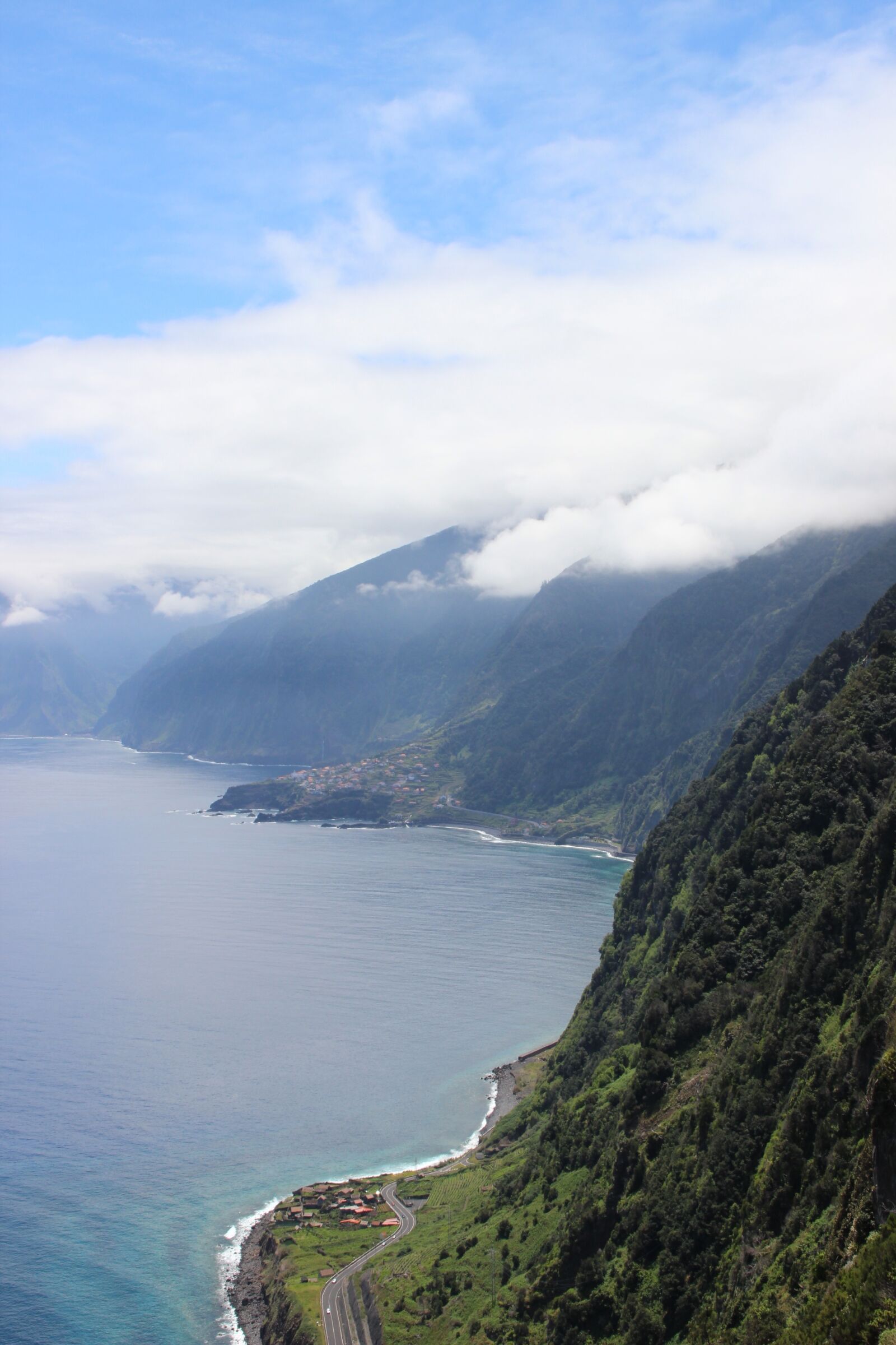 Canon EOS 600D (Rebel EOS T3i / EOS Kiss X5) sample photo. The dramatic, cliffs, madeira photography
