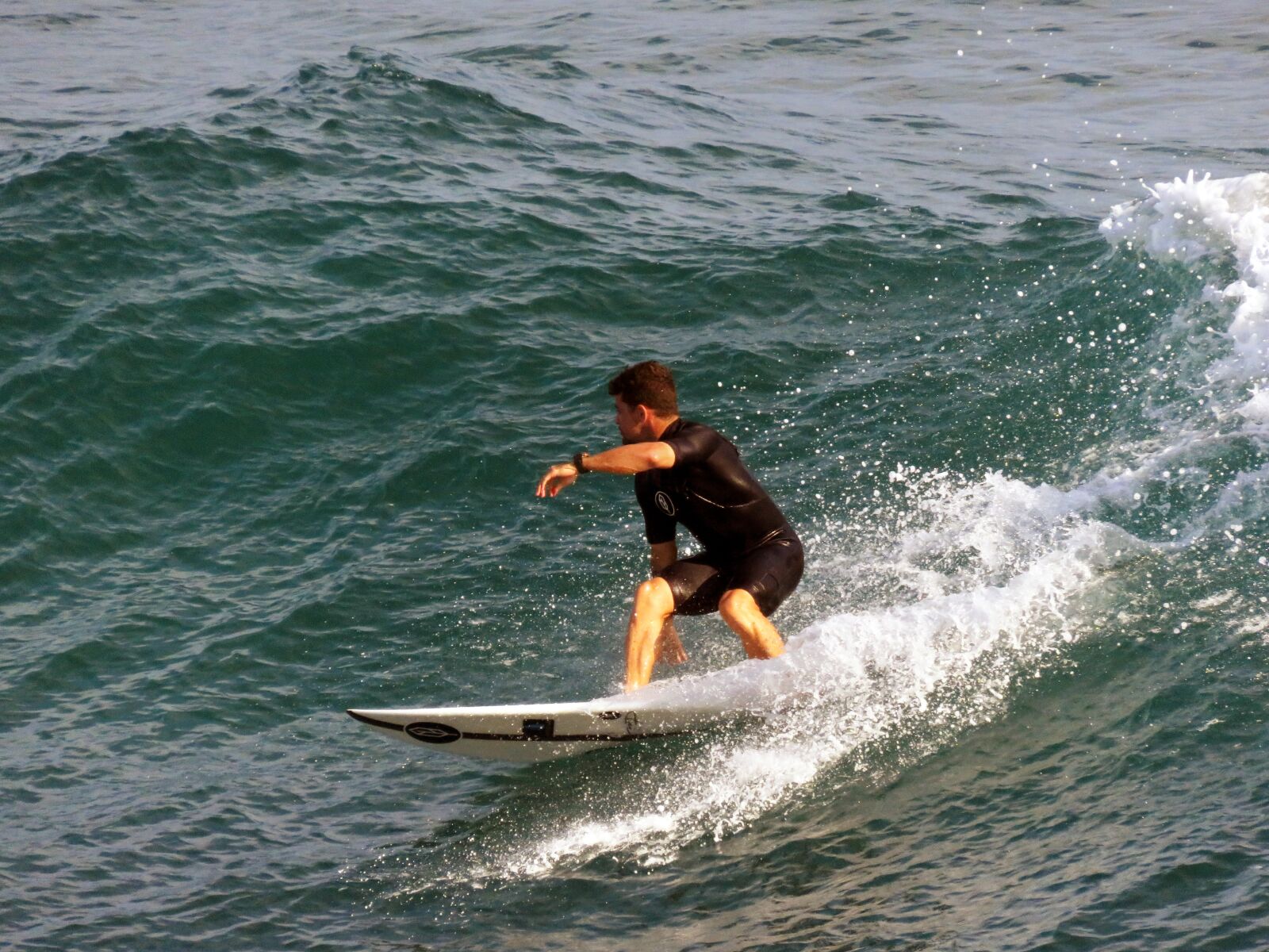 Canon PowerShot SX710 HS sample photo. Surf, surfer, wave photography