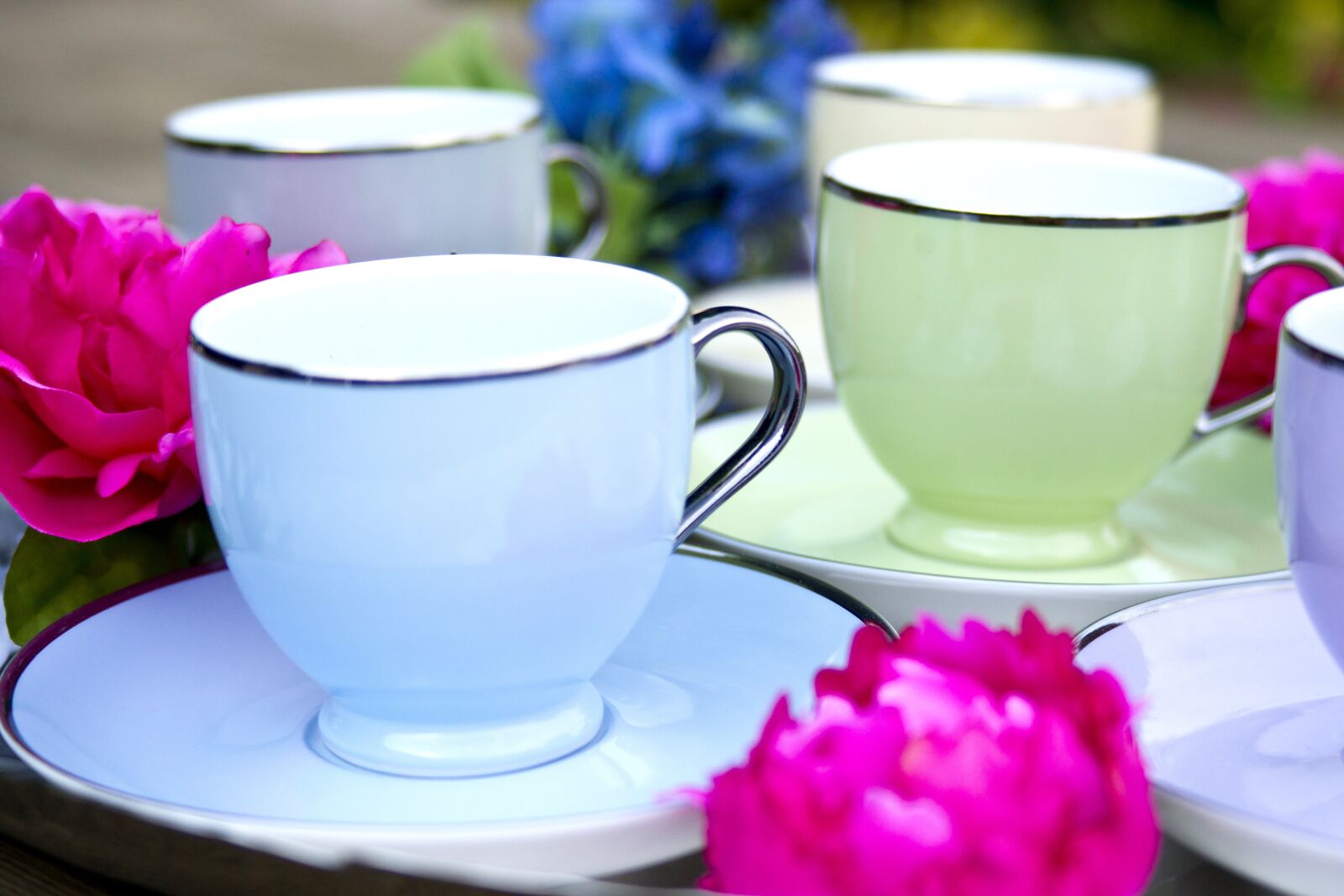 Sony Alpha DSLR-A850 sample photo. Cup, coffee, porcelain photography