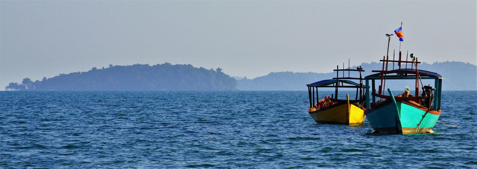 Sony Alpha NEX-7 sample photo. Boat, sea, water photography