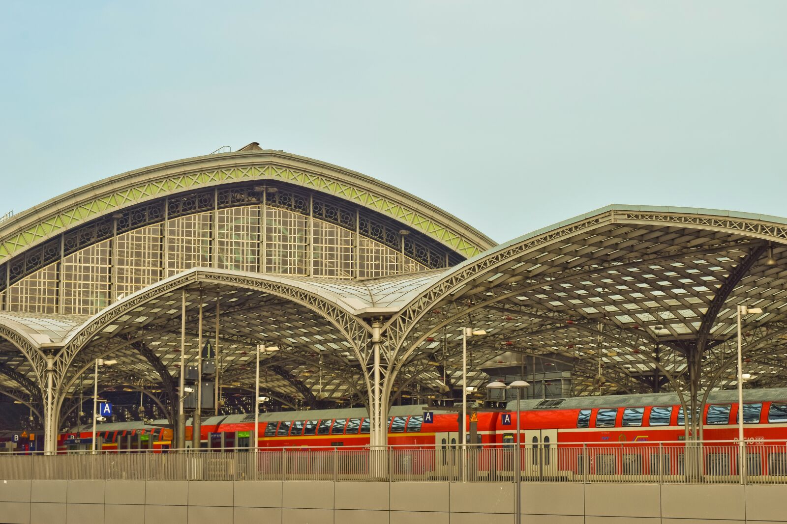Nikon D3300 sample photo. Architecture, railway station, city photography