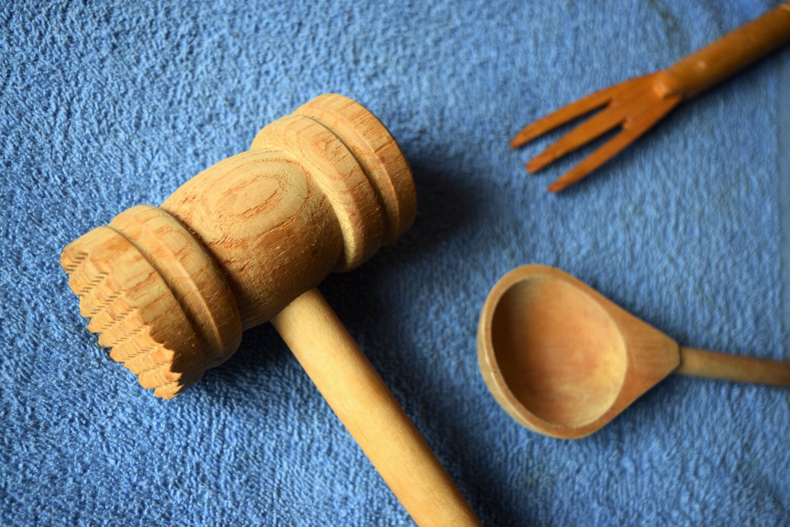Nikon D3300 sample photo. Kitchen utensils, wooden utensils photography
