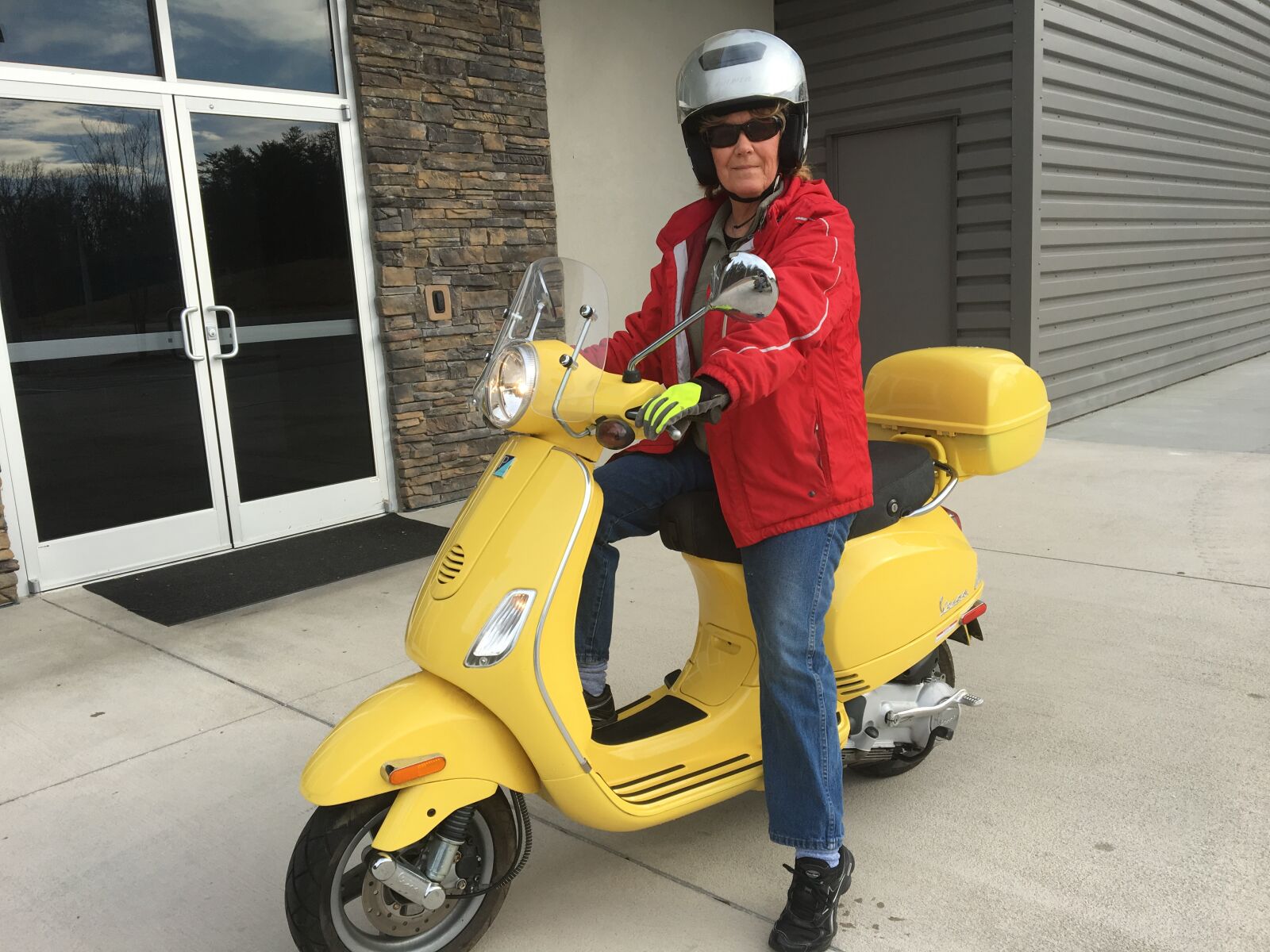 Apple iPhone 6s sample photo. Carol, king, butler, scooter photography
