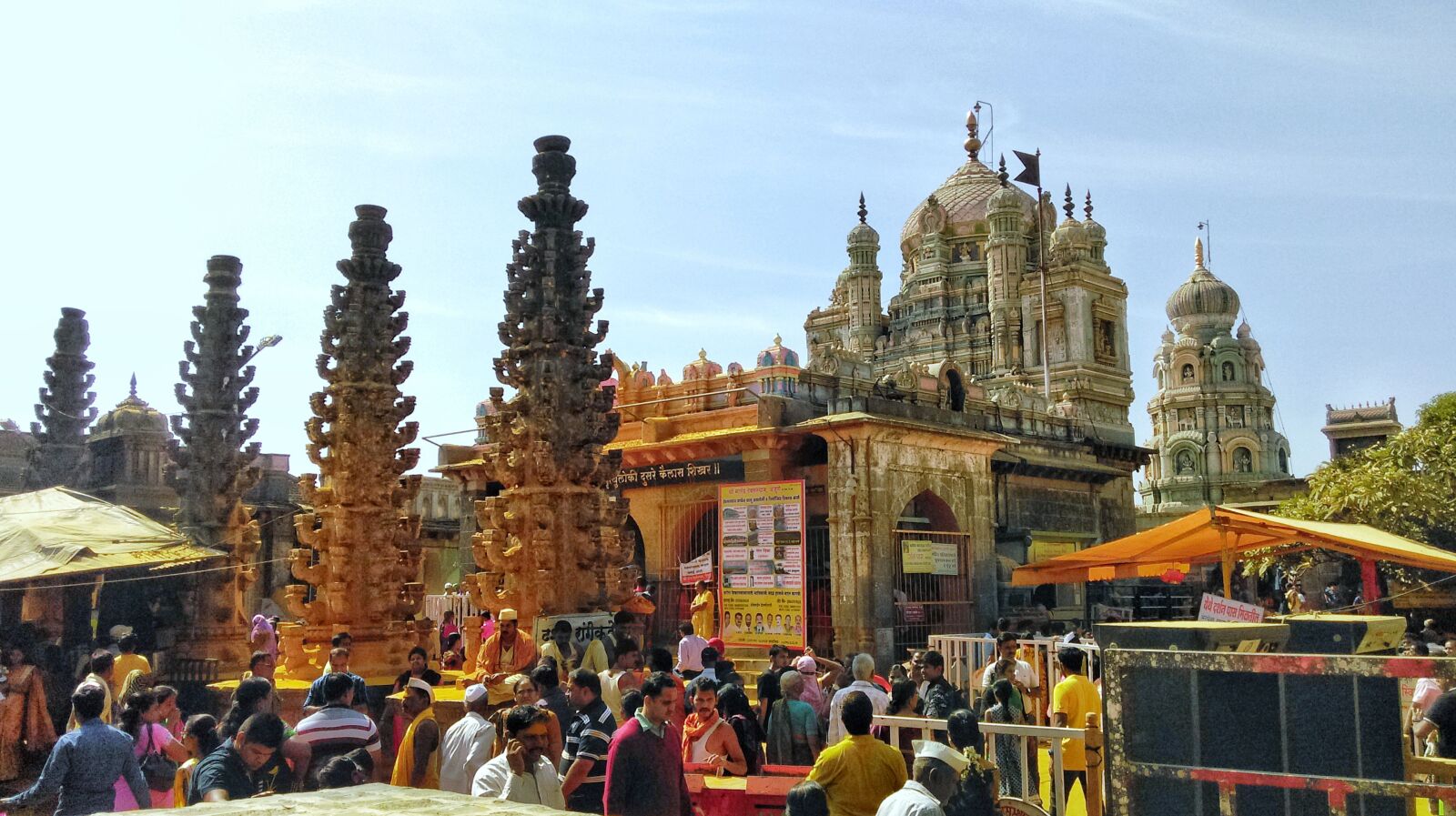 HTC Desire 816 dual sim sample photo. Temple, devotion, god photography
